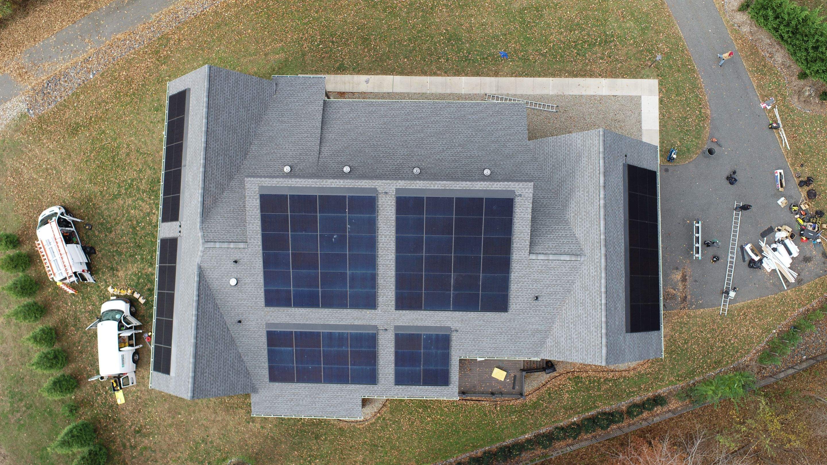 Solar Roof using GAF Decotech integrated panels by American Home Contractors