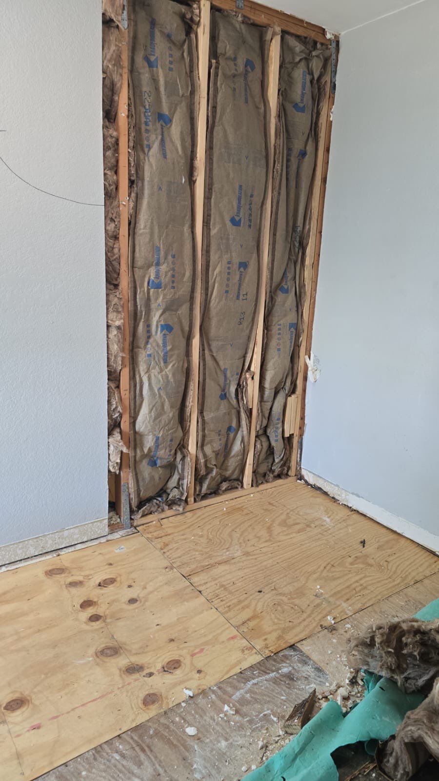 Run down on River Drive by Bayfront Roofing and Construction