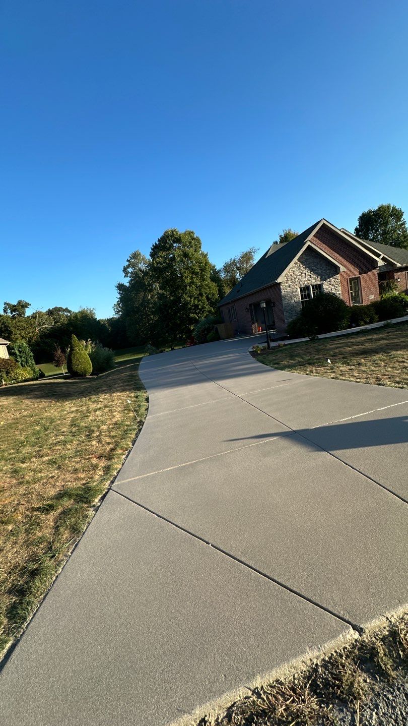 Driveway + Garage + Walkway Project in Meridian by Floors in a Day, Inc