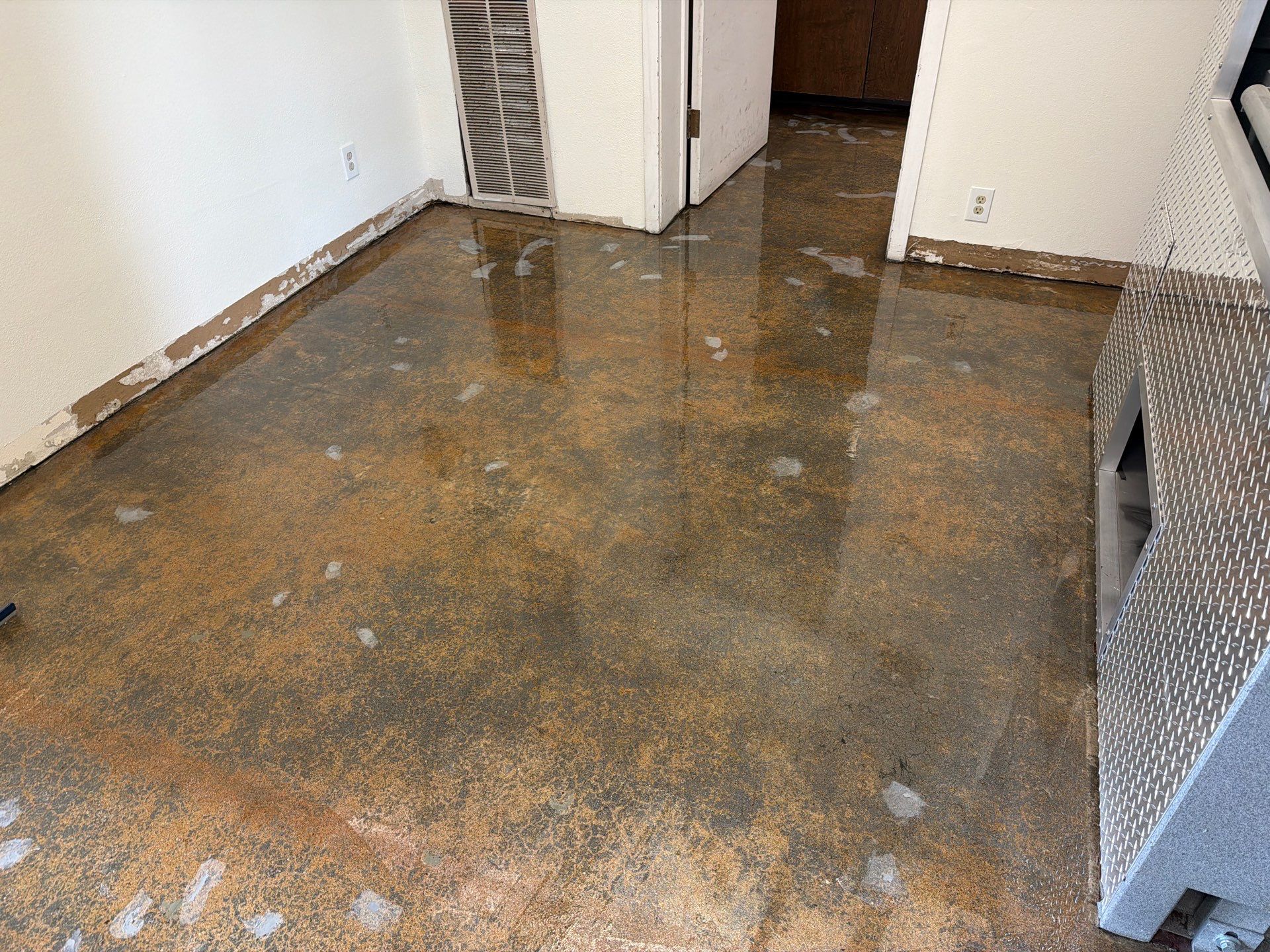 Haze Grey Commercial Interior Floor Coating in Atascadero by MGP Coatings