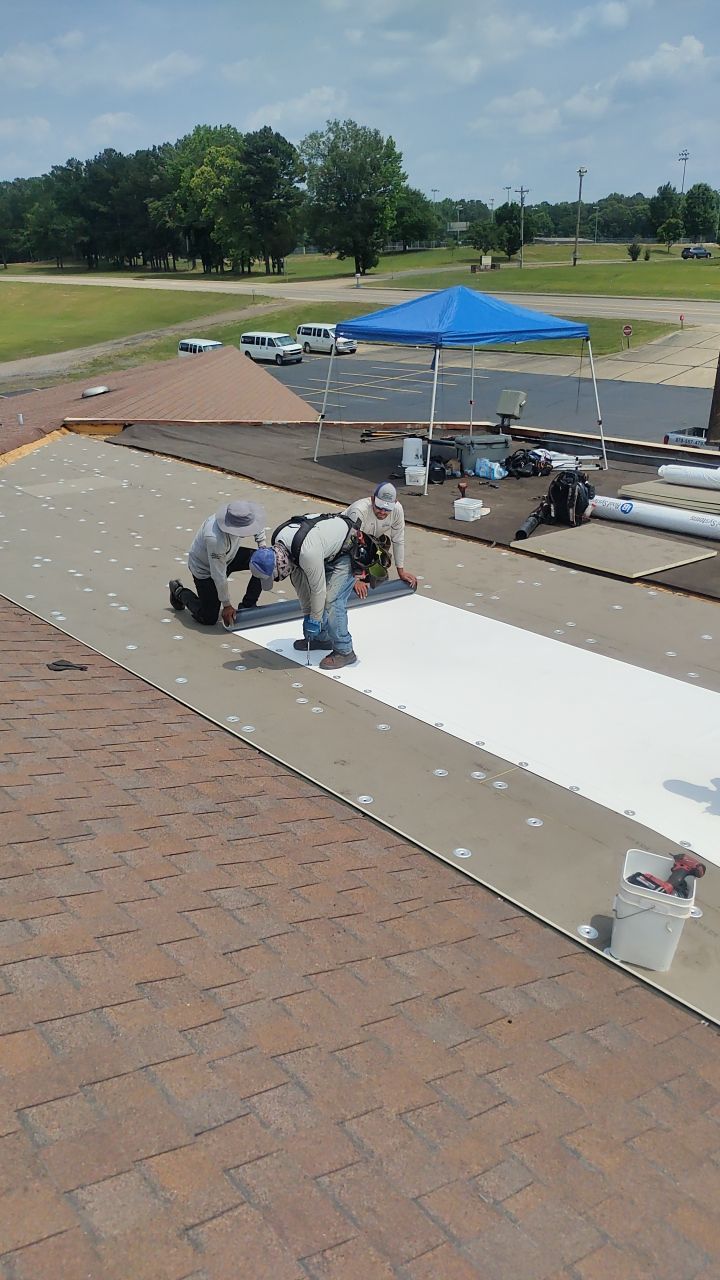 First Assembly of God, De Queen, Arkansas by Hostetler Roofing