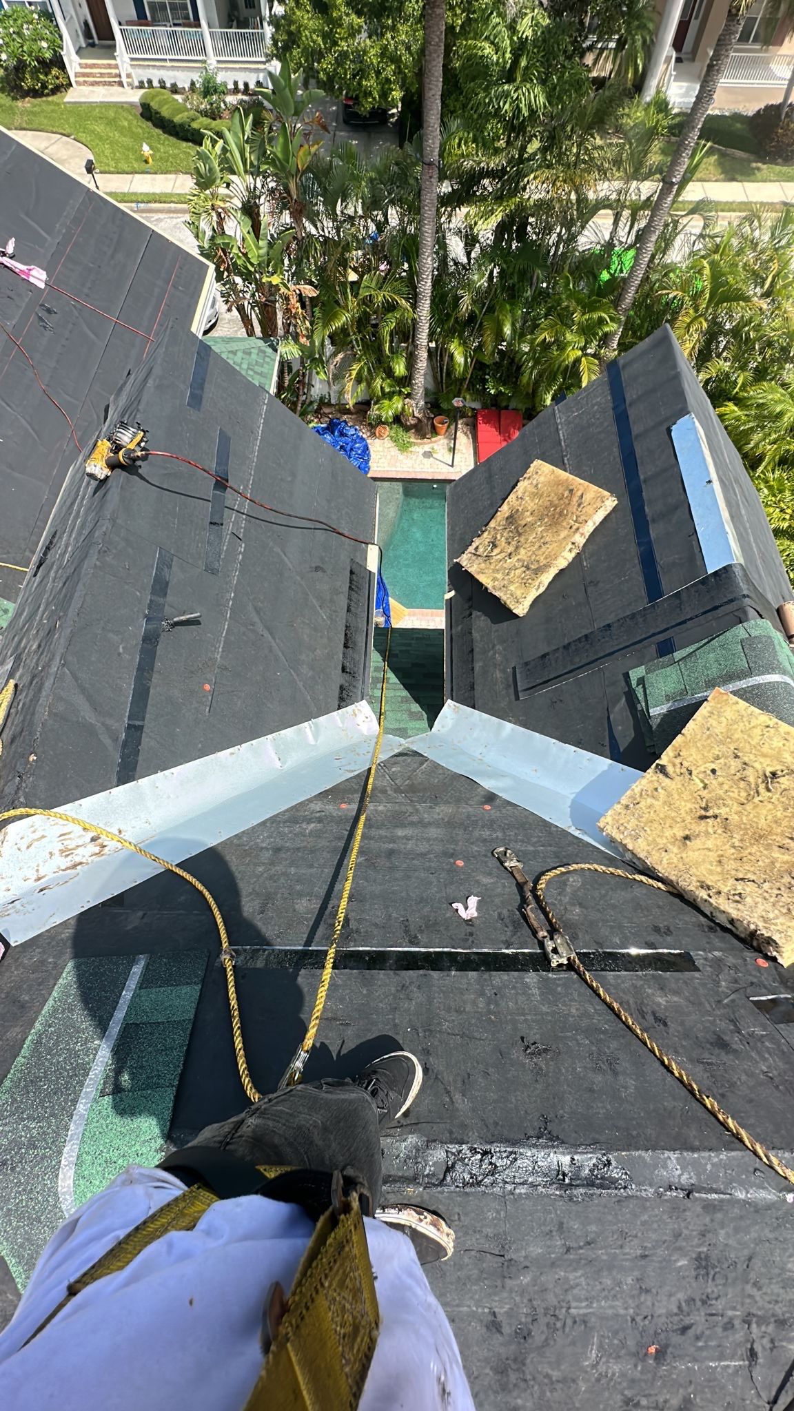 Project in Seminole 33776 by Mitchell Roofing Company LLC