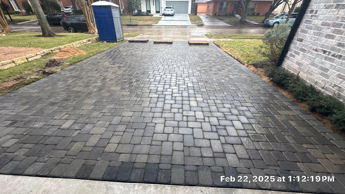🚘 Mr. Zee’s Paver Driveway Restoration & Drainage Upgrade by Texas Urban Elements