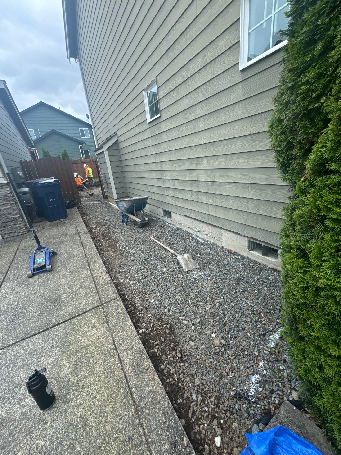 Turf Installation | Lynnwood by Jireh Asphalt & Concrete Inc 