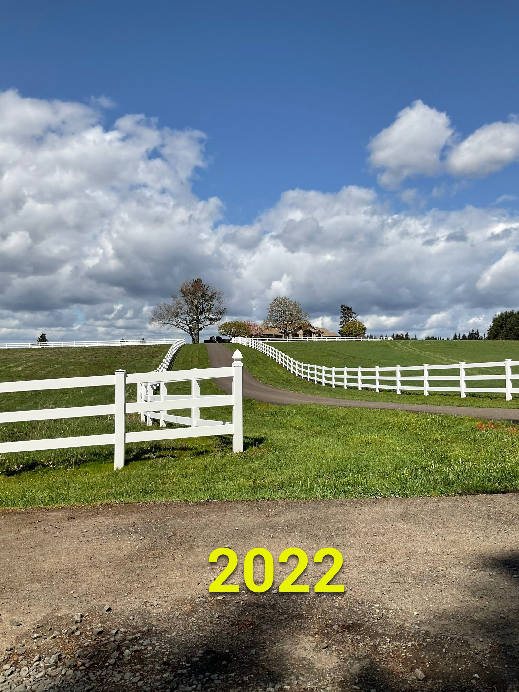 Vinyl Fence Wash using Surfactant by Willamette Outdoor Wash LLC