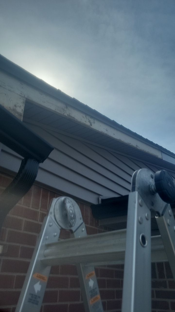 Siding Replacement using CertainTeed Restoration Classis D4 by 180 Contractors