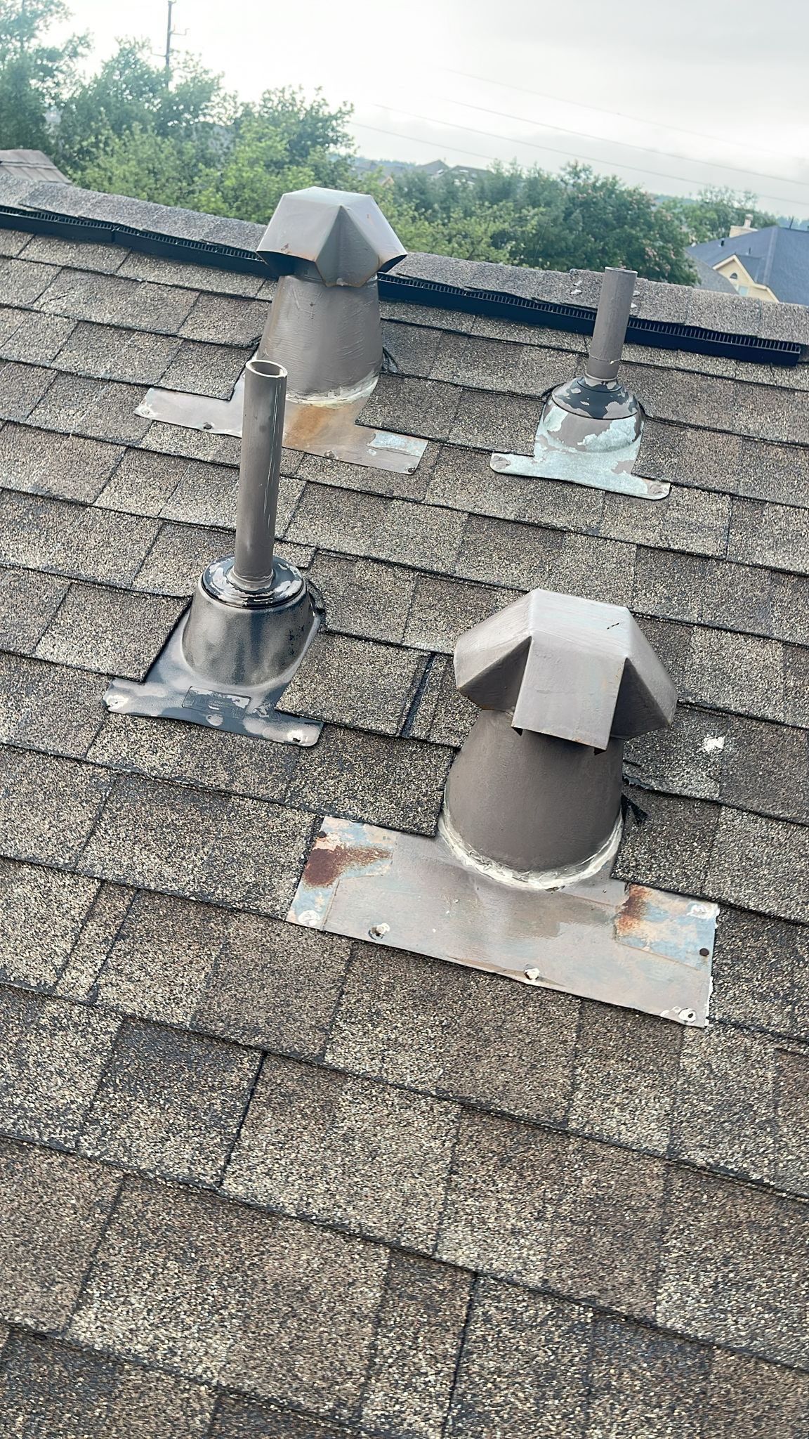 Hail Damage using Owen's Corning Duration (Lifetime) Shingles by Roof Repair Company