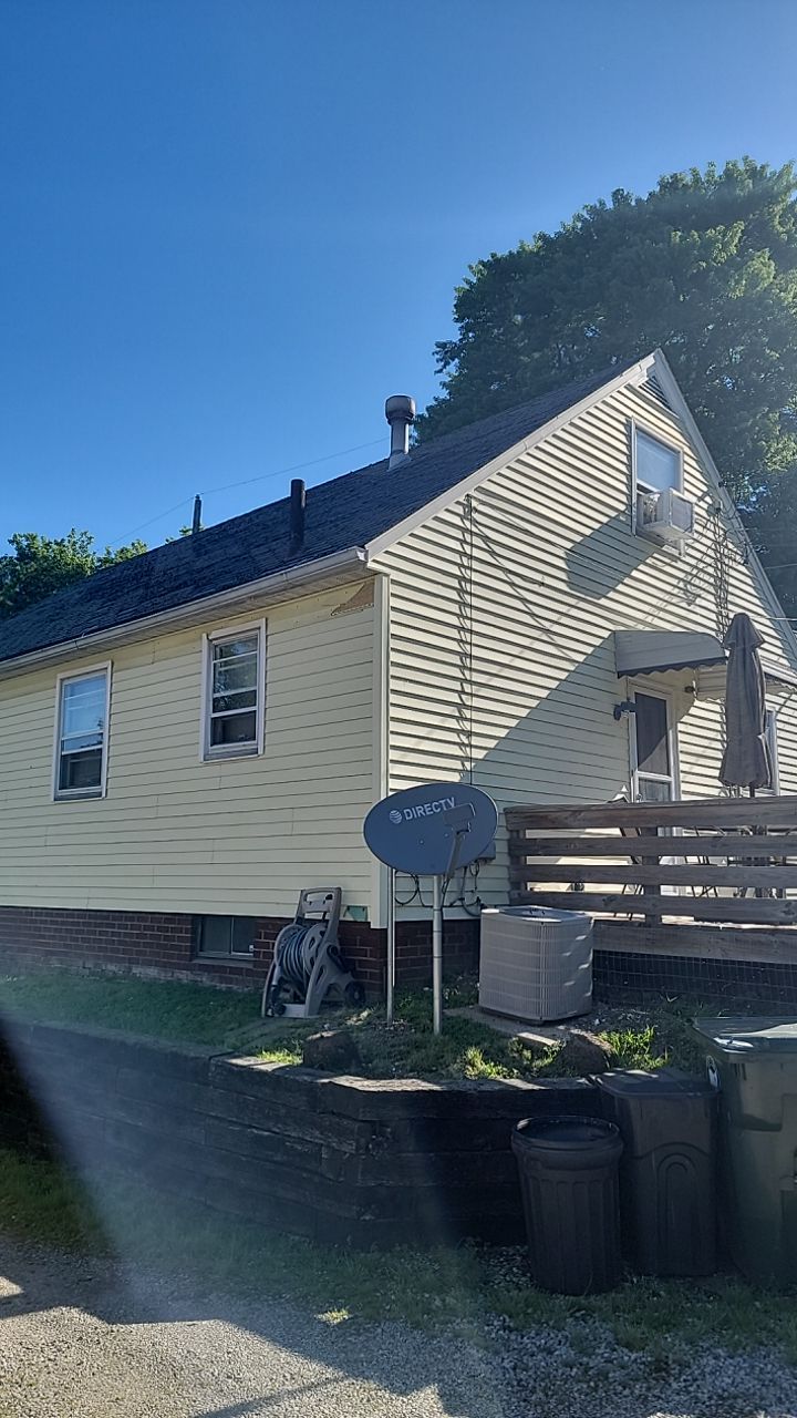 Atlas Pinnacle Color: Printine Scotchgard Black Drip Edge: Black by Eagle Eye Roofing