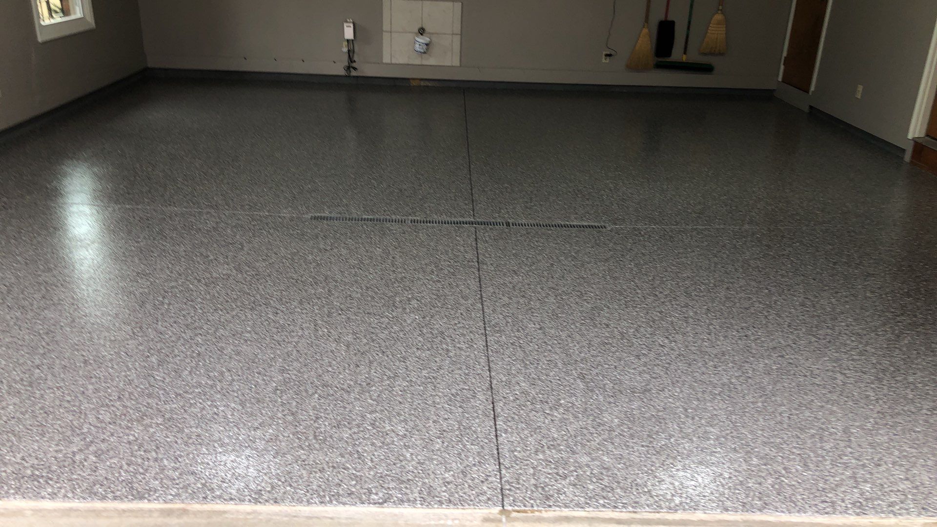 Garages using Silver Creek  by Fantastic Floors by Miller Custom Exteriors 