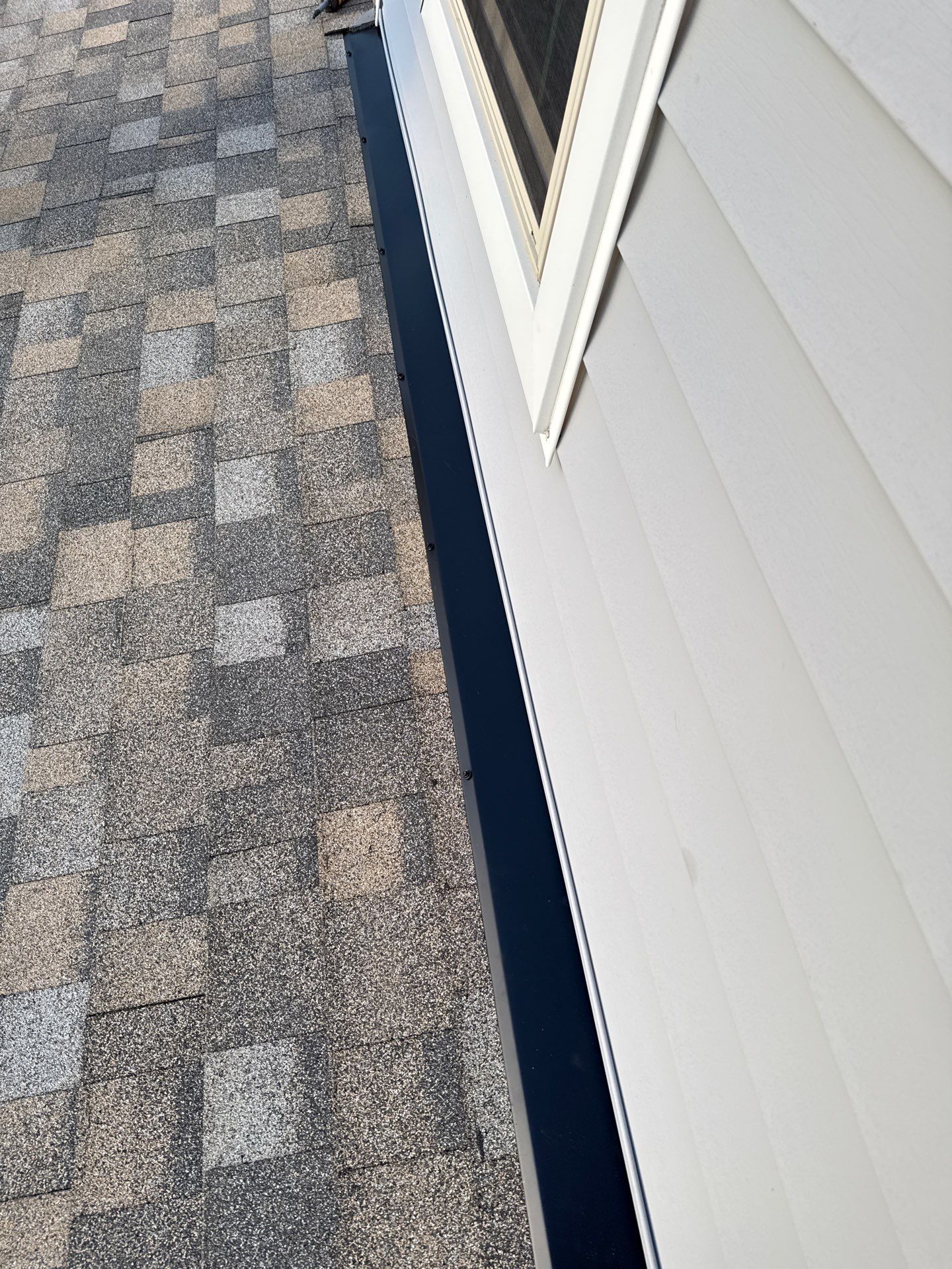 IKO Dynasty Biscayne by Alpha Sky Roofing