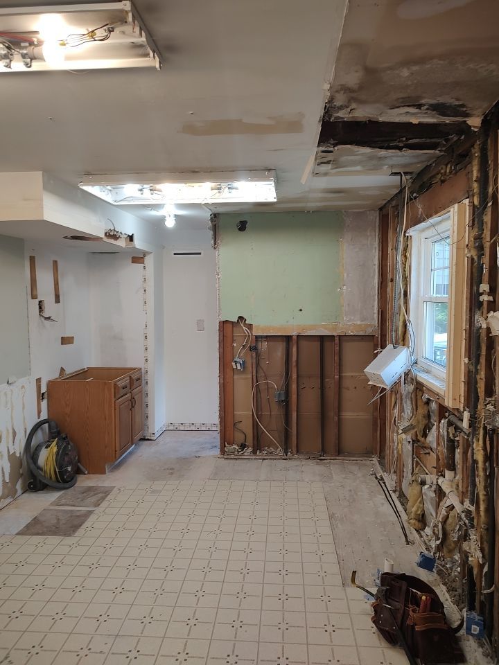 Kitchen Remodel by Ivy Lea Construction