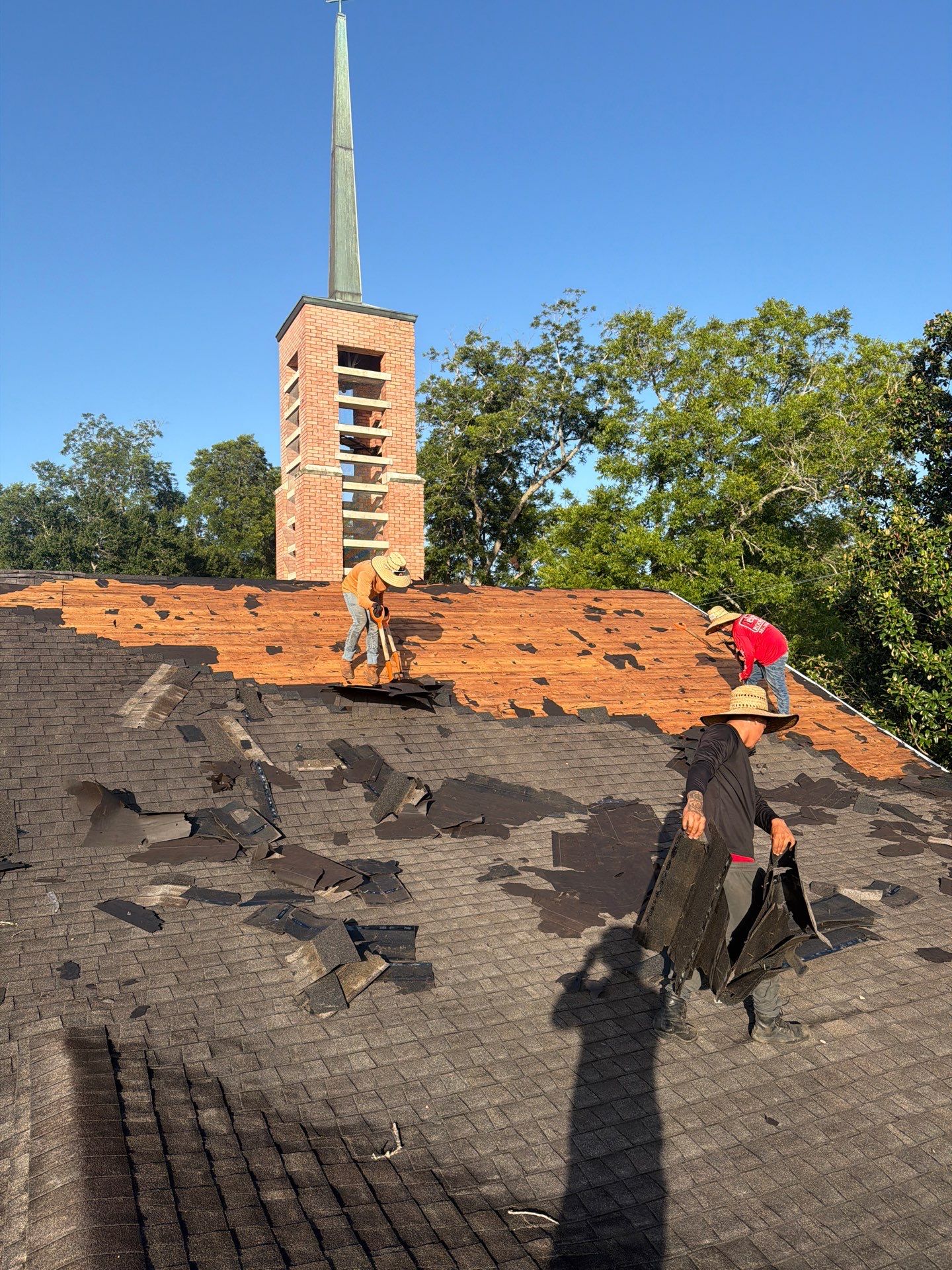 Roof Replacement in Sweeny TX by Roof Repair Company