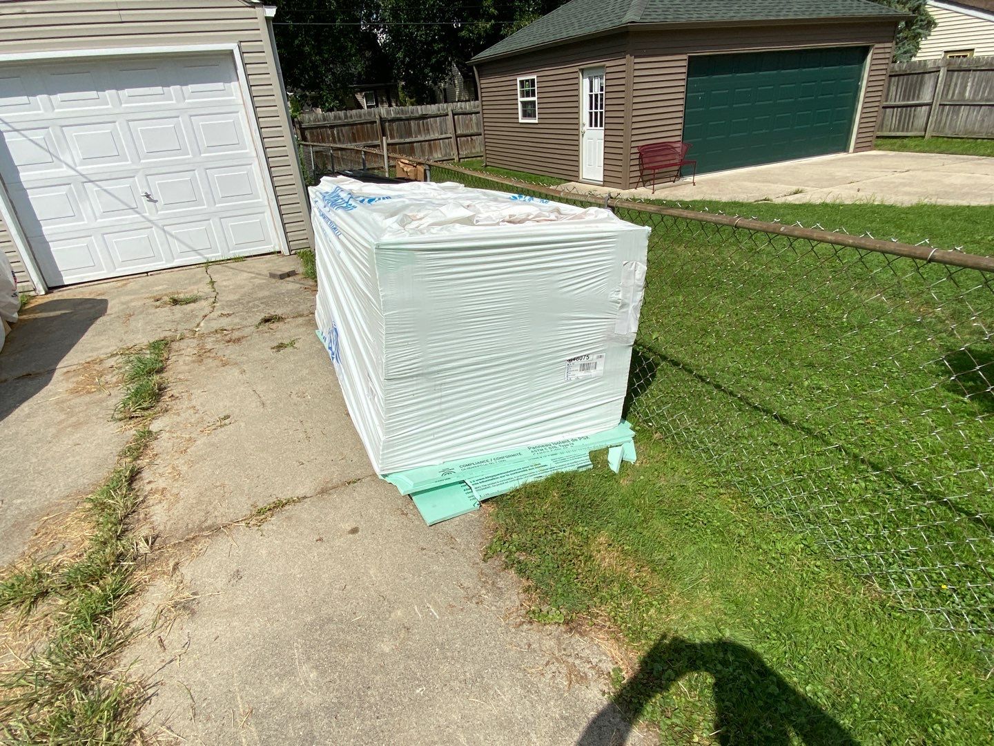 Siding Replacement using CertainTeed Restoration Classic D5 Forest Green by 180 Contractors