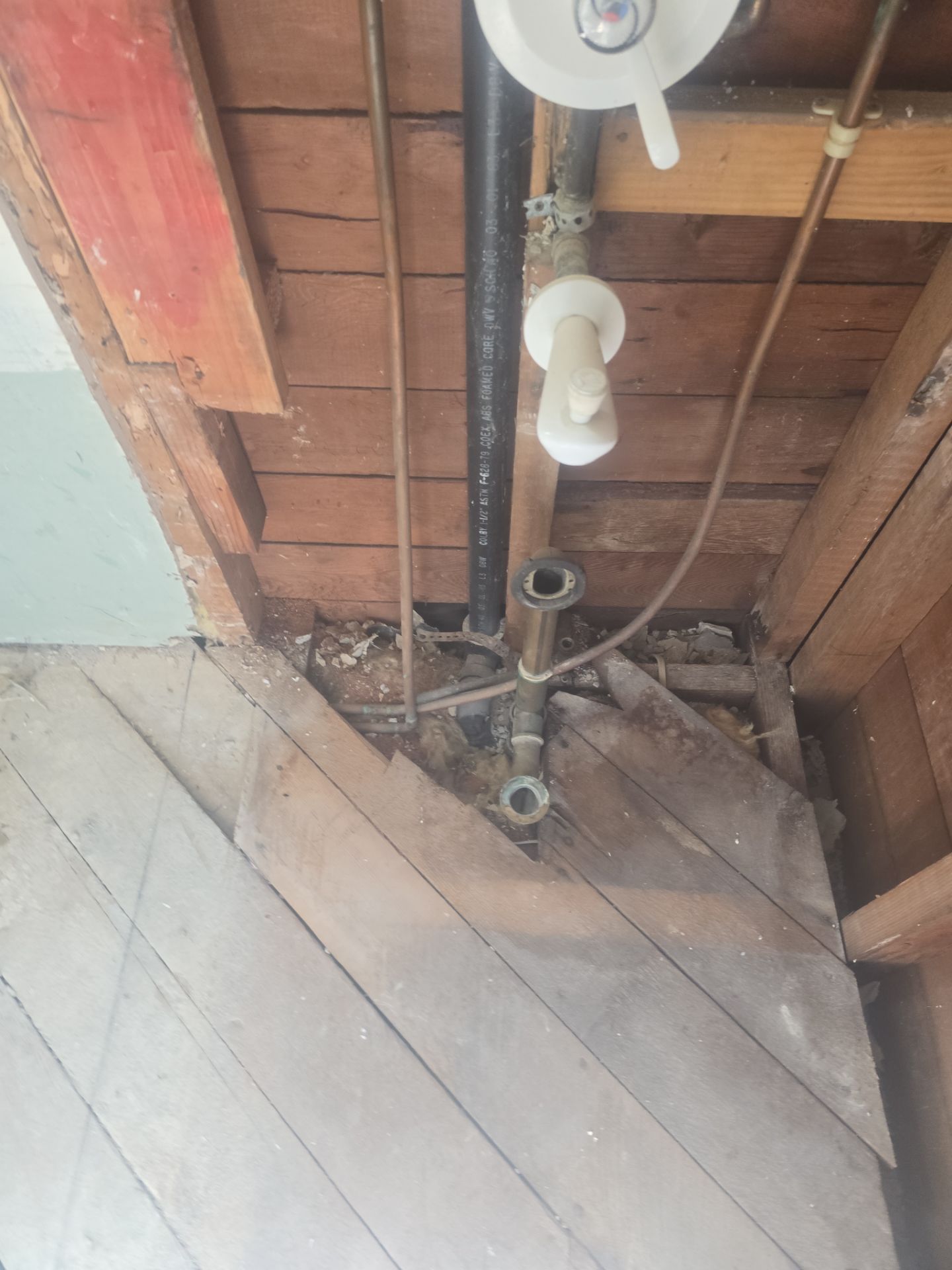 Checking for Water Leaks, Installing New Piping, and Testing Water Flow by Us Plumbing 