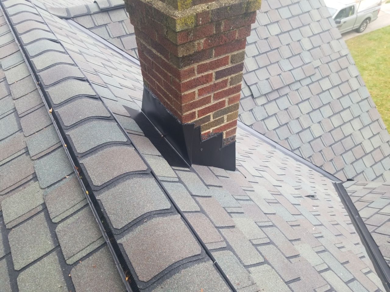 Residential Roofing Installation using Certainteed Belmont shingle by Absolute Roofing and Construction
