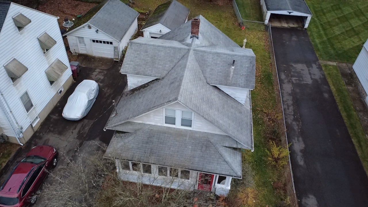 Owens Corning Duration: Onyx Black in Naugatuck by Golden Shield Roofing