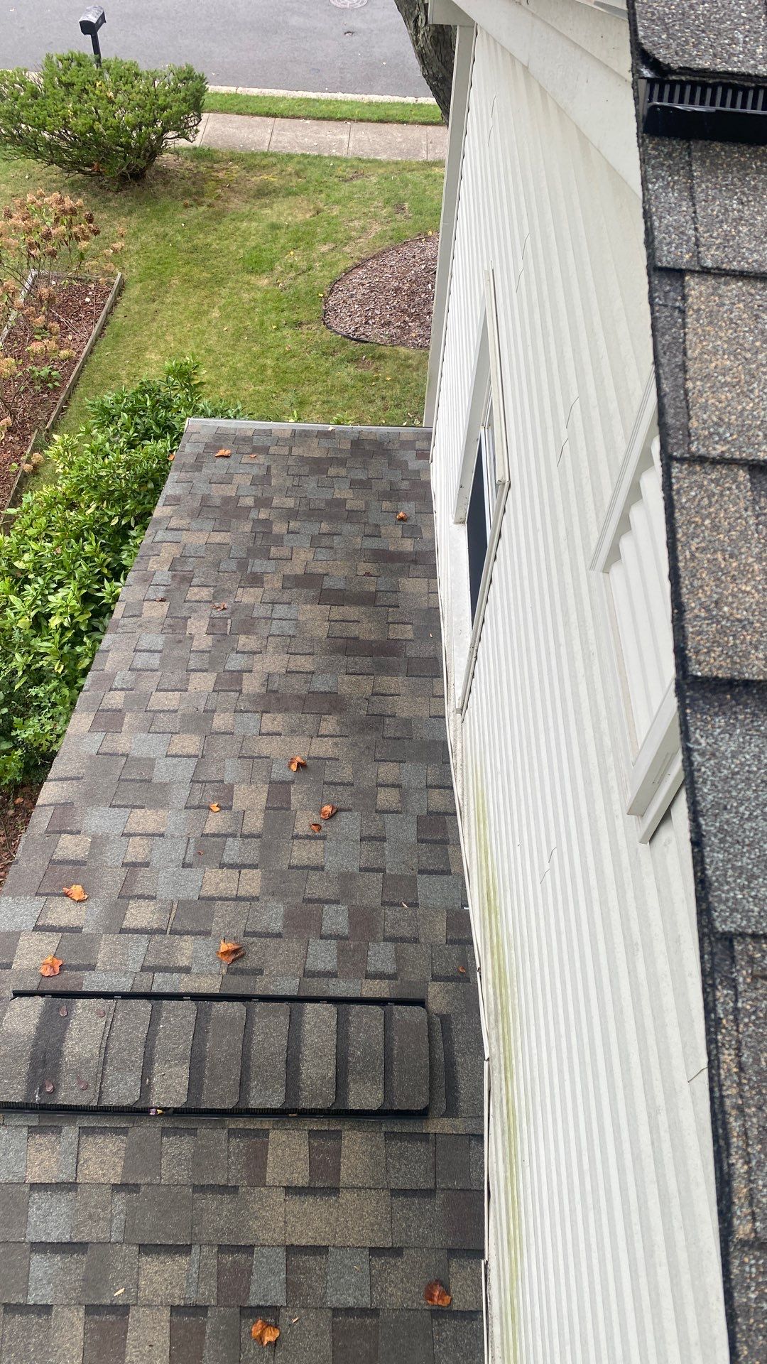 Springfield : Residential Roof Replacement with CertainTeed Landmark Pro in Max Weathered Wood  by RM Banning, Inc.