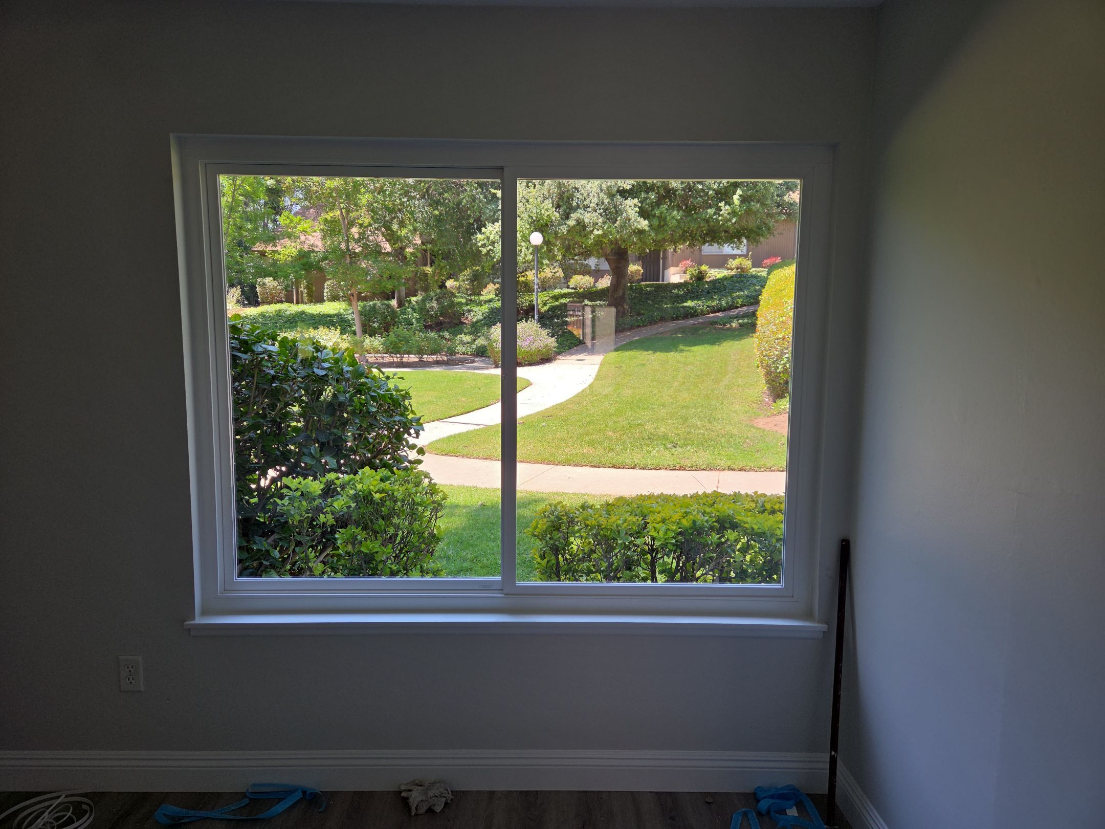 Window Installation using Milgard V250 Style Line by American Window Company