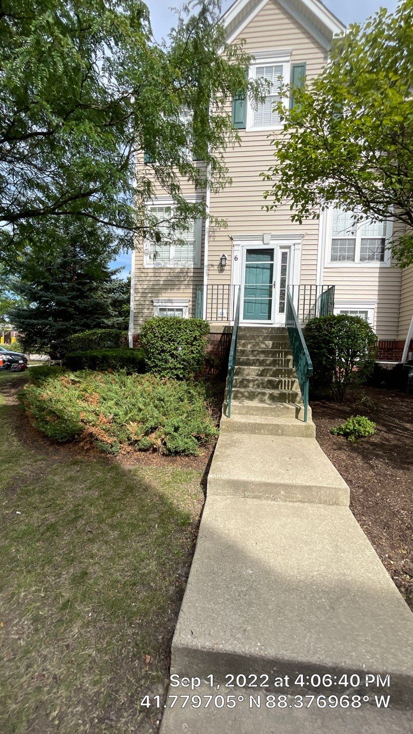 Court Yards of Orchard Valley Building 2411 by Affordable Roofing of America Inc.