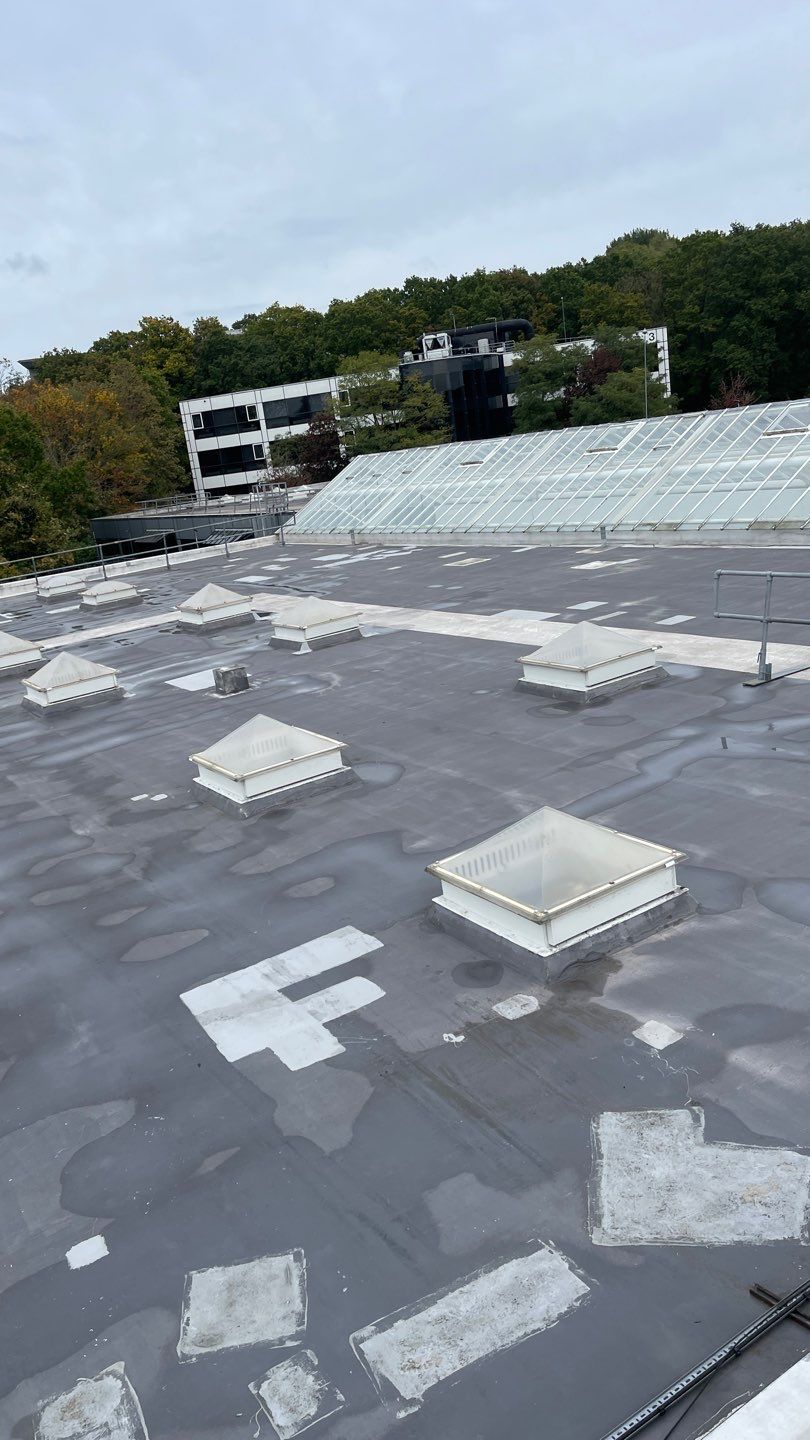 EPDM (rubber) Roof Cleaning using Honda 15lpm Low Pressure Washing Machine by Ges Exterior Cleaning ltd