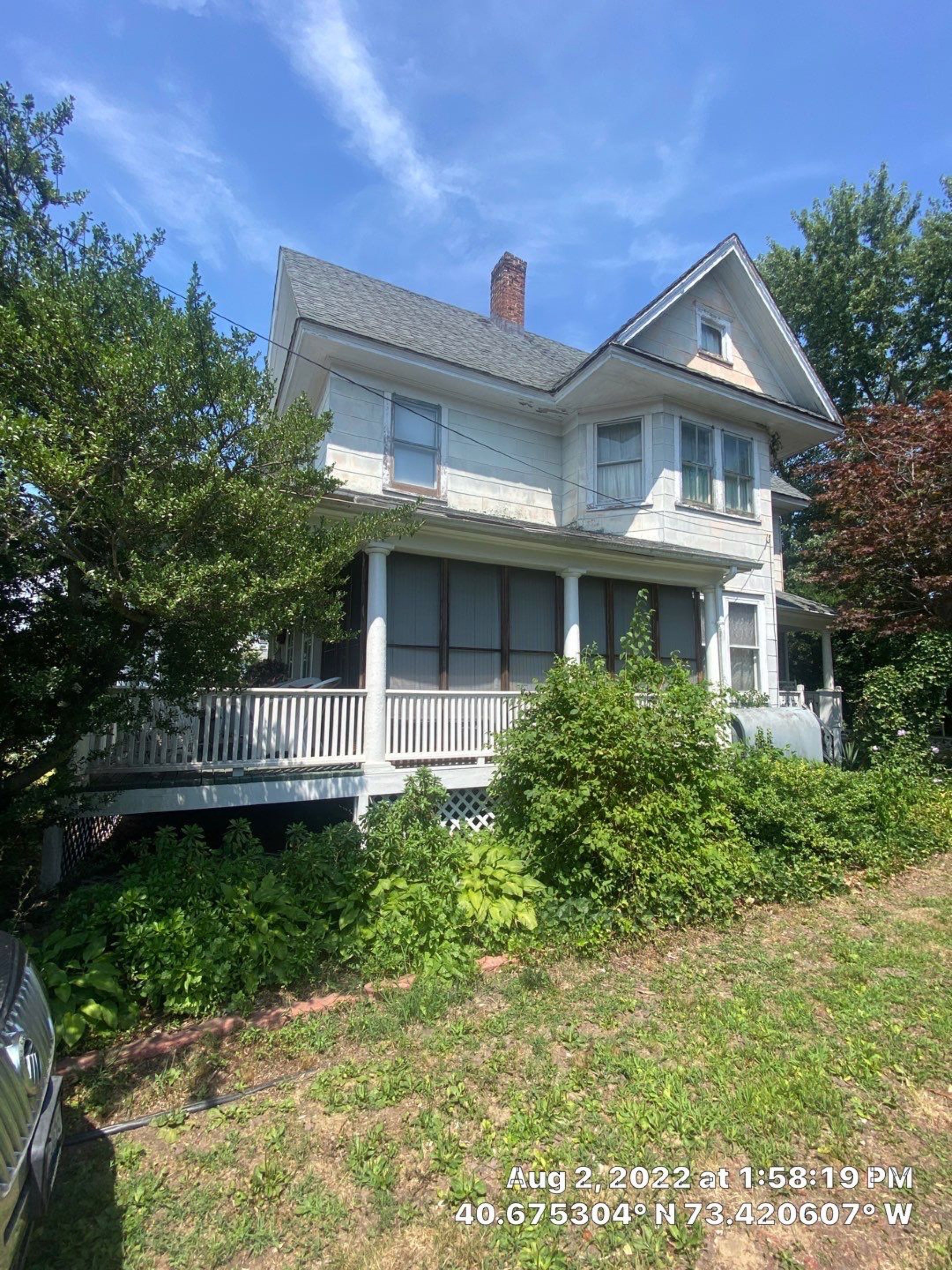 Full House Installation 5" white seamless gutters 2x3 leaders using 5"white K style seamless gutters and 2x3 white leaders by Above All Gutters 