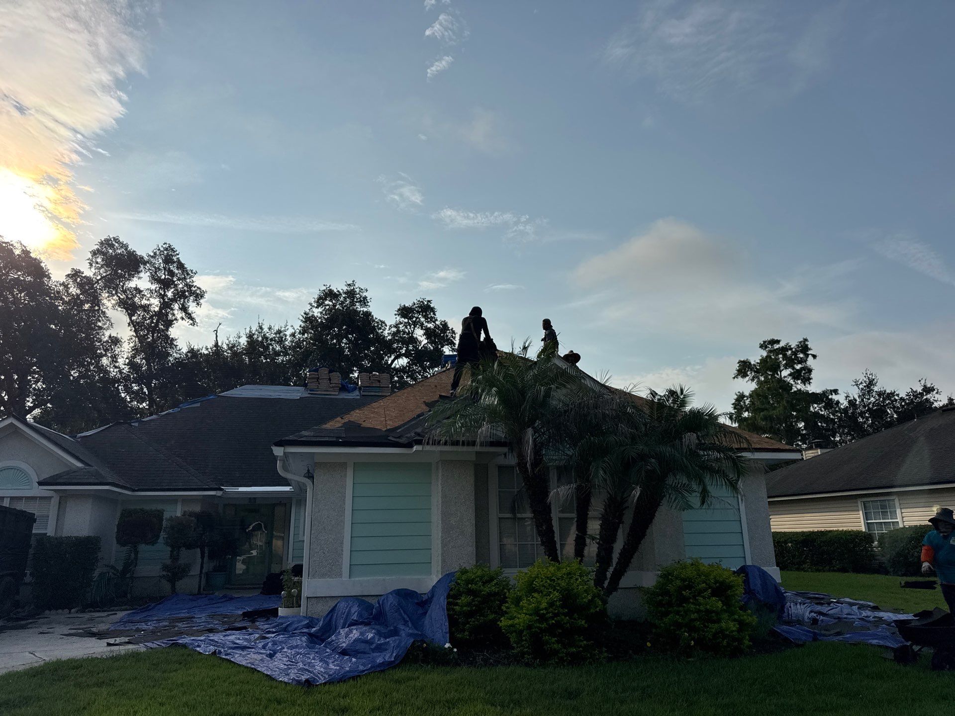 Gray Architectural Shingle Roof Replacement for Orange Park Residence by Avenue Roofing