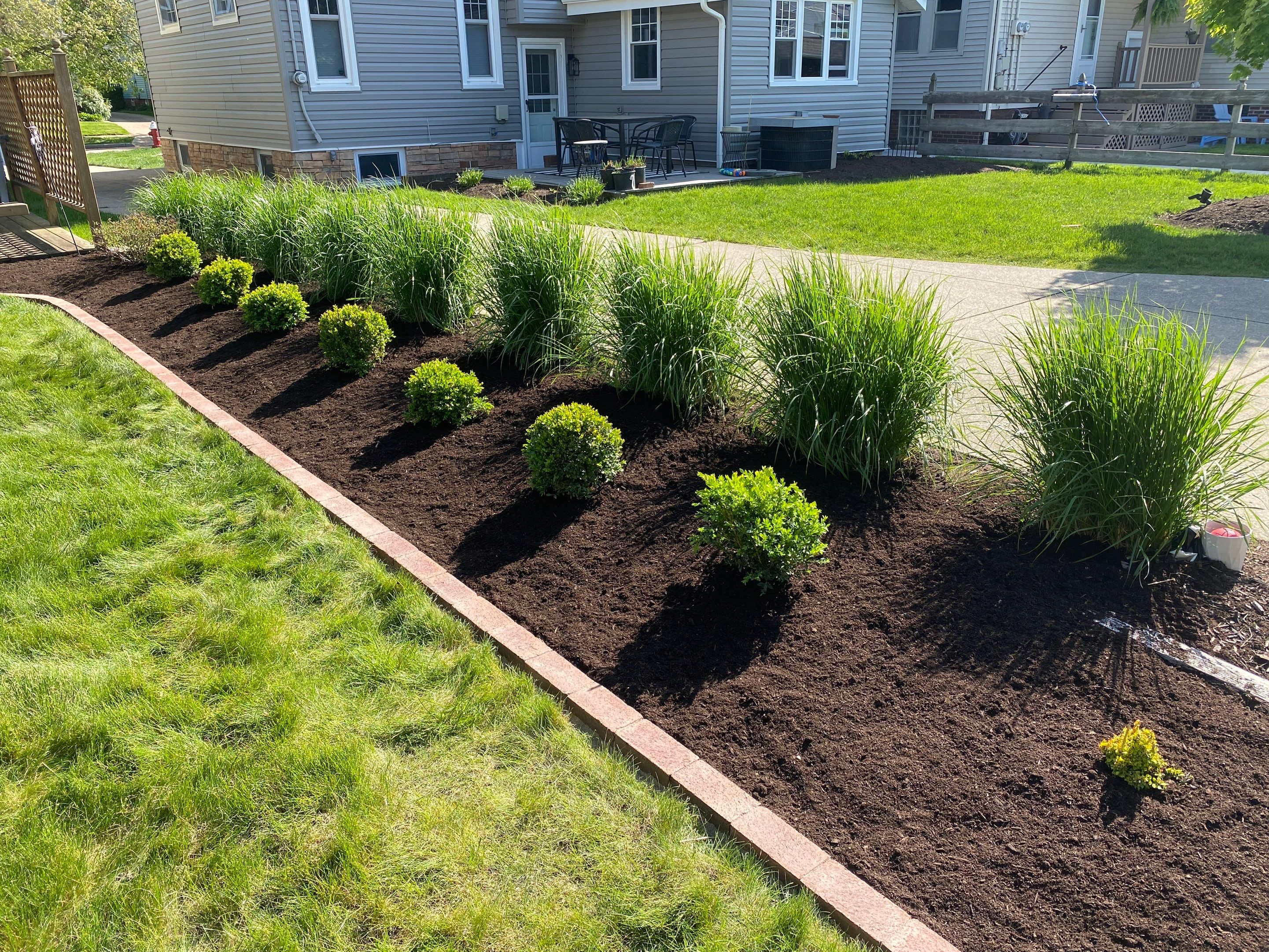 Hardscape Boarder Install by Elm Rose Gardens