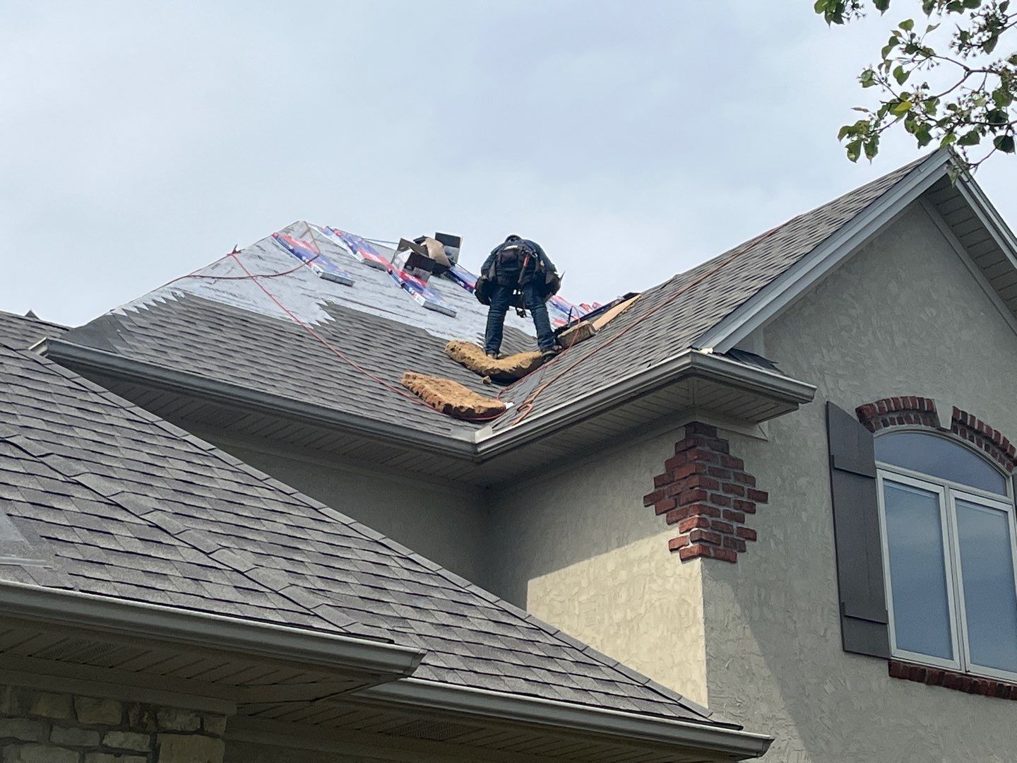 Residential Roofing Installation using GAF Timberline HDZ Weathered Wood by Nitro Roofing and Construction