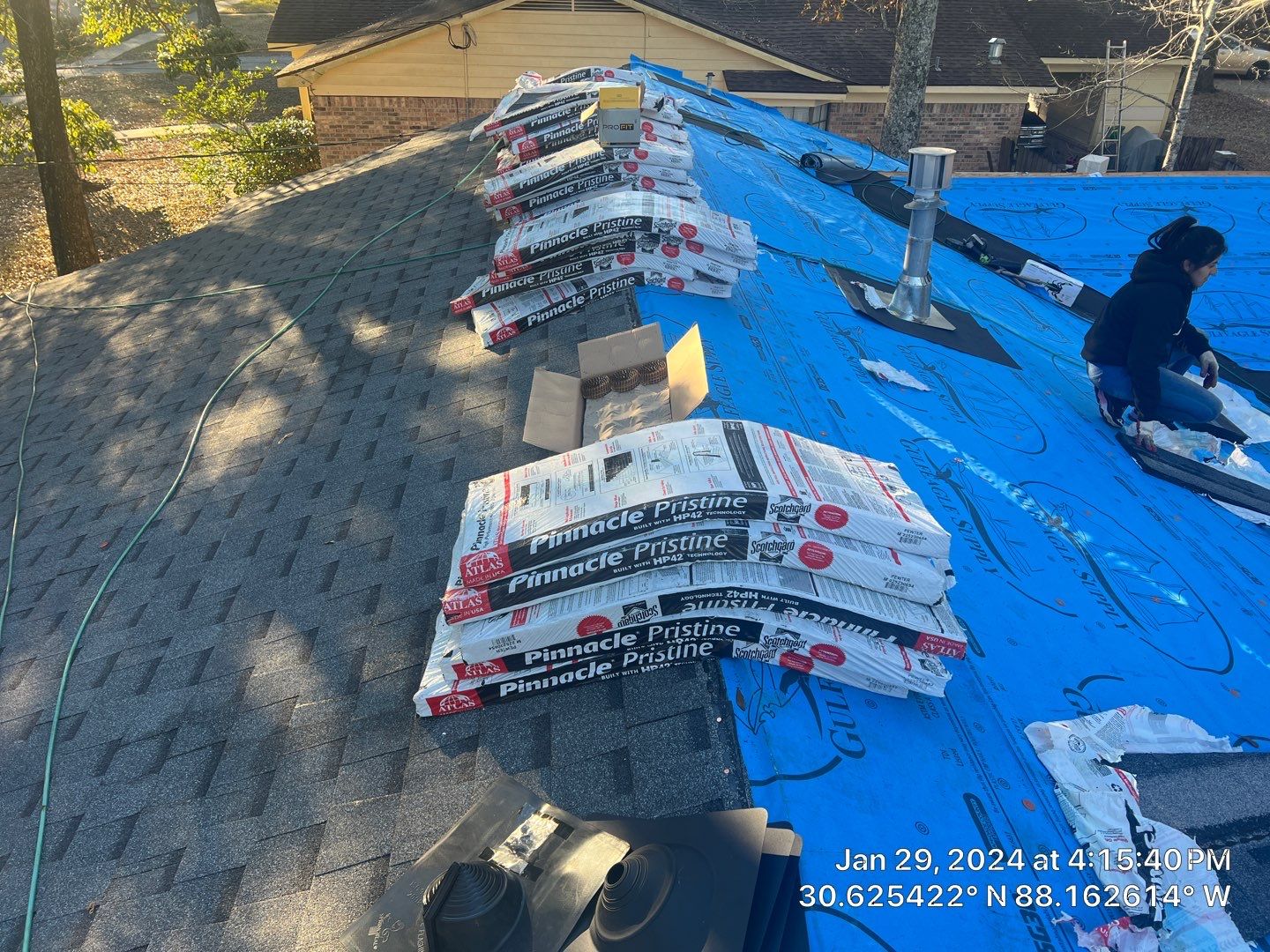 Roof replacement by American Roofing & Construction LLC