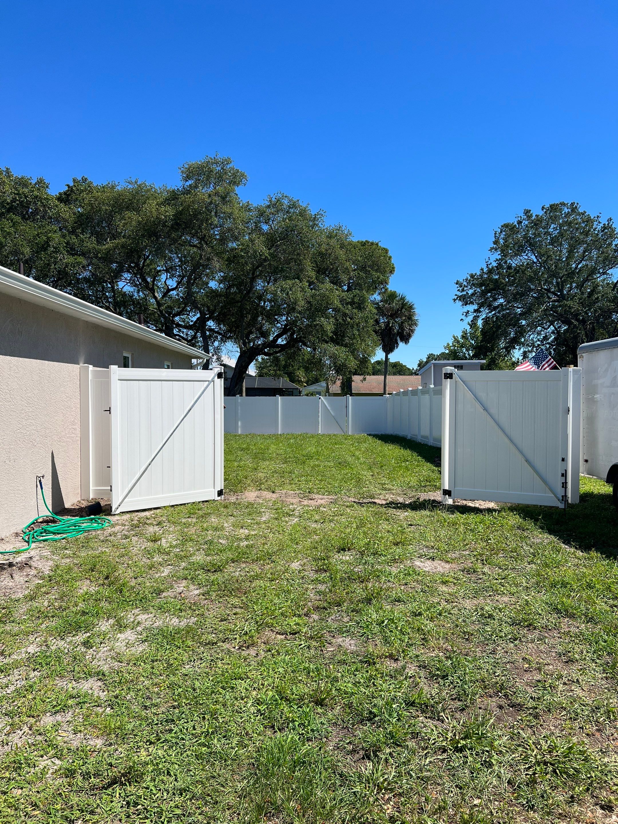 Palmetto, FL 6ft. Tall White Vinyl Privacy Fence  by Asap fence and gates, LLC
