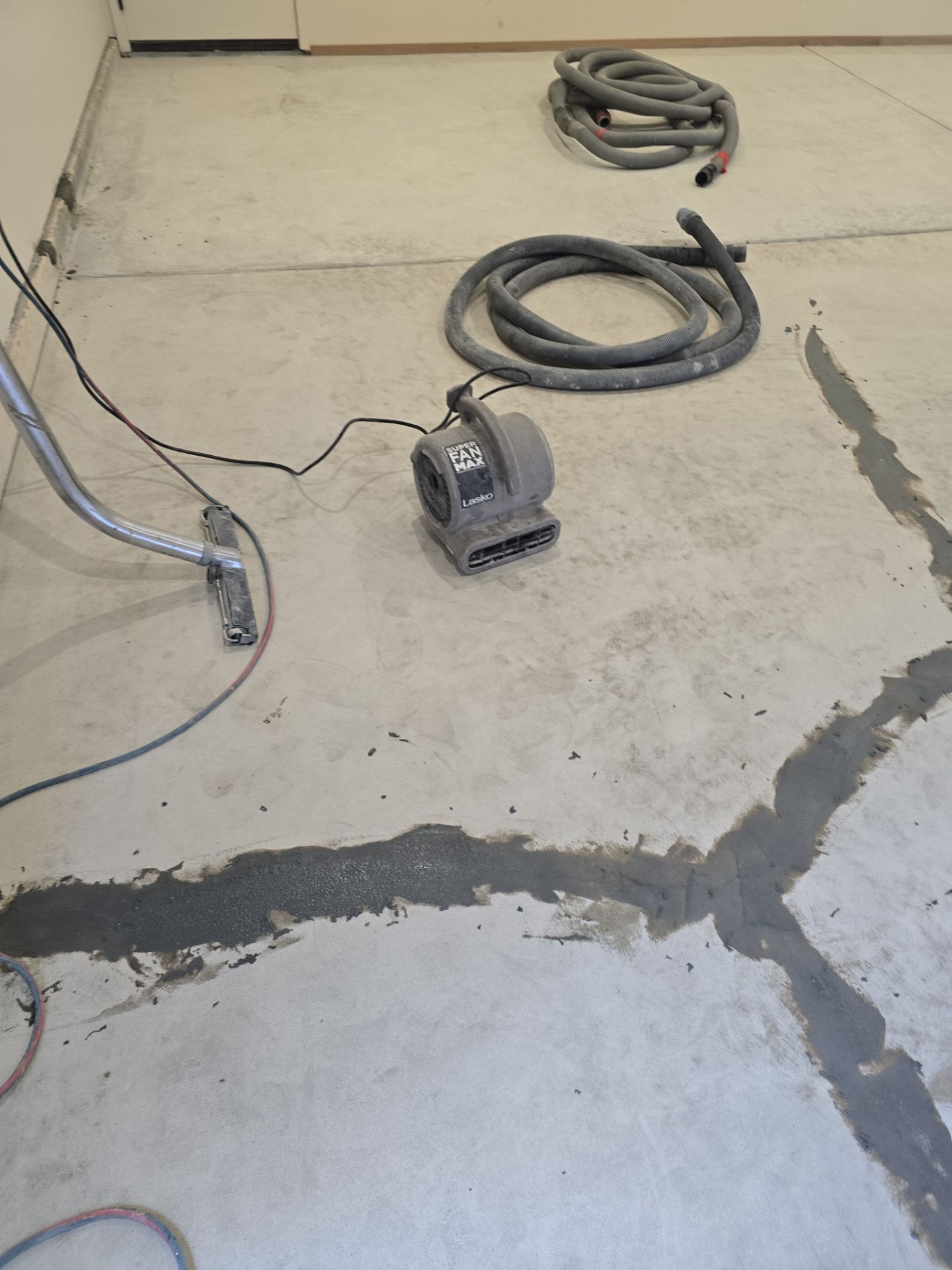 Garage Transformation using Slate Hybrid by Croc Coatings, LLC