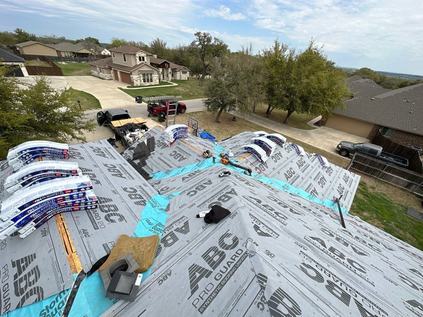 GAF HDZ - Charcoal by Elite Roofing LLC
