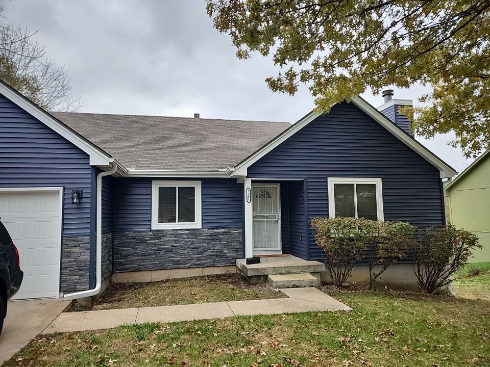 Siding Installation using Market Square by EEC  Windows, Siding & Roofing 