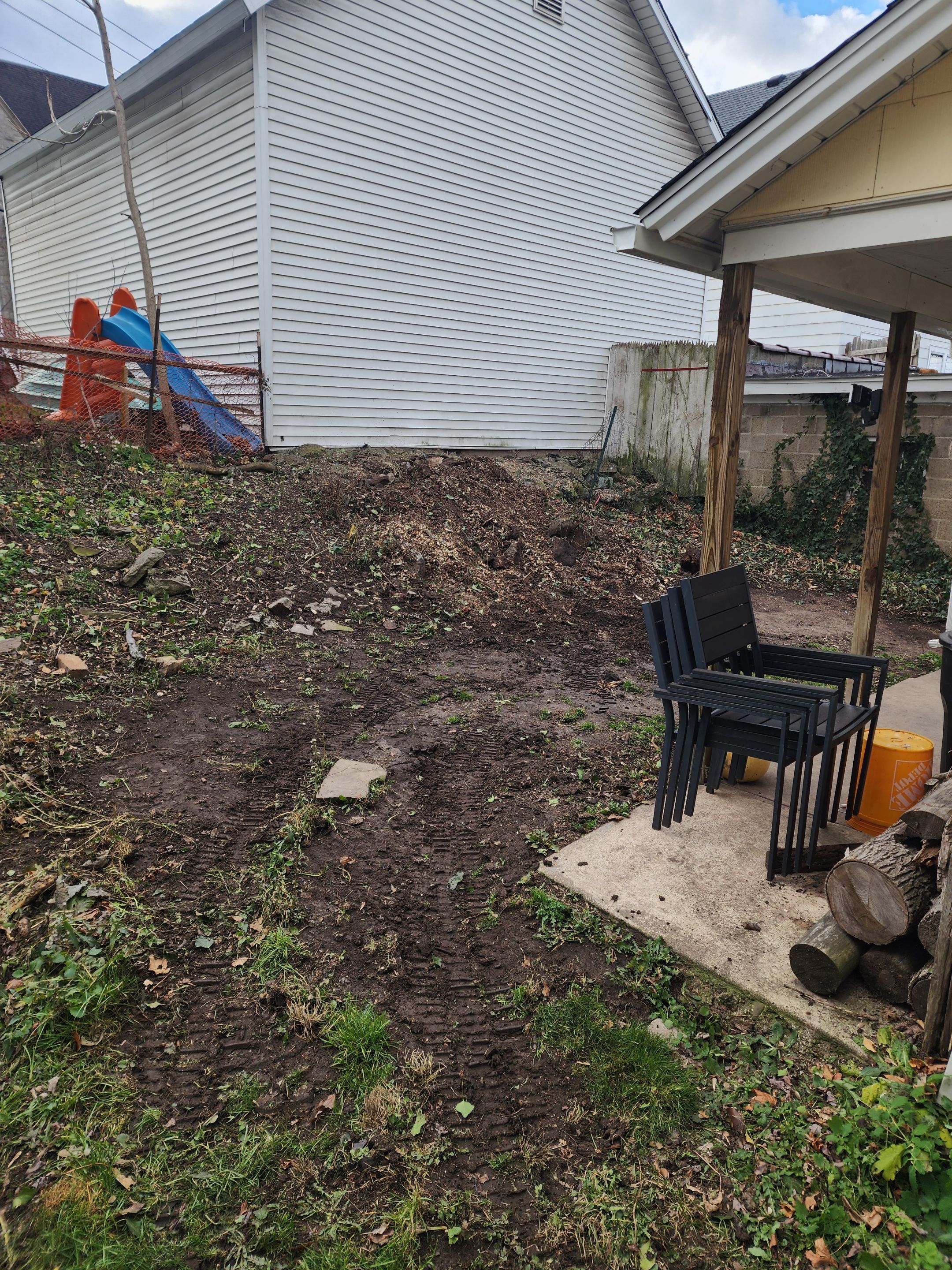 Tree Removal using Spider Lift: Hard Access by Treeman Tom LLC