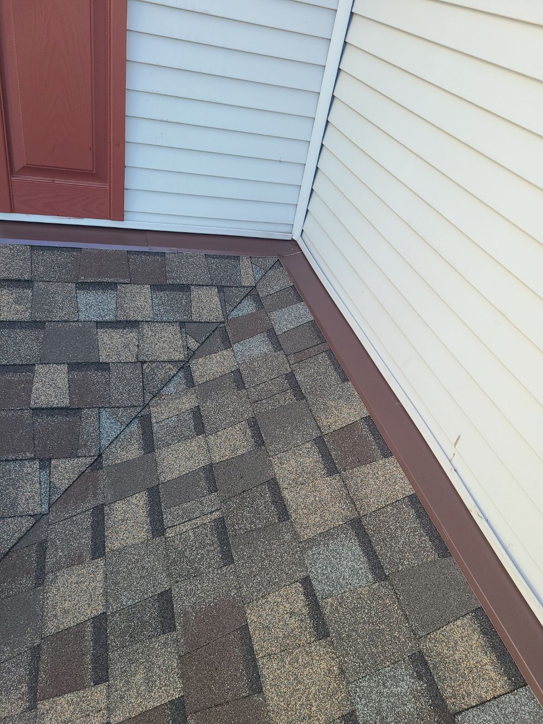 Fairfax: Roof Replacement with CertainTeed Landmark Pro Designer Shingles in Max Def Weathered Wood by RM Banning, Inc.