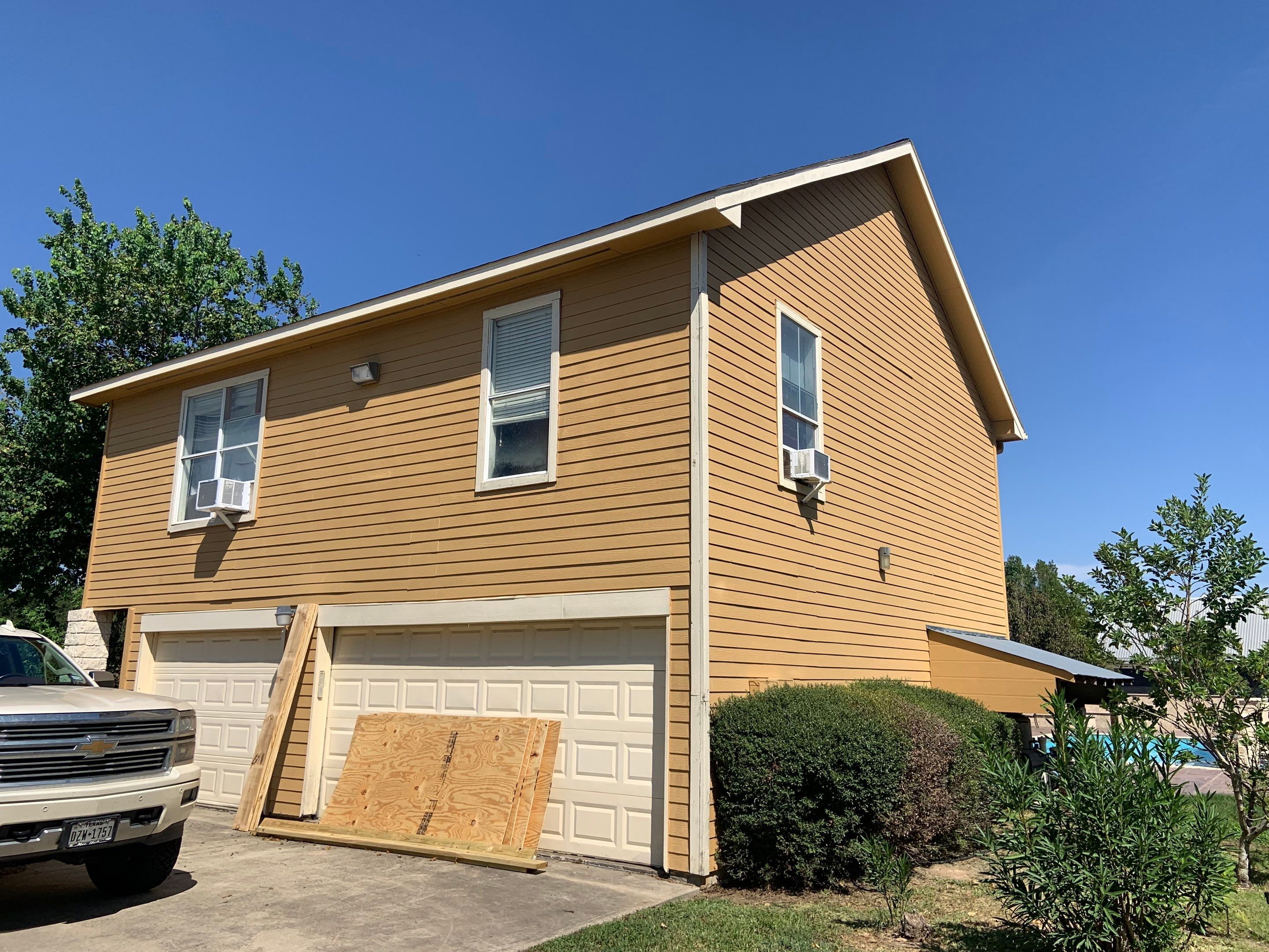 Residential Roofing Installation using Owen's Corning Duration (Lifetime) Shingles by Roof Repair Company