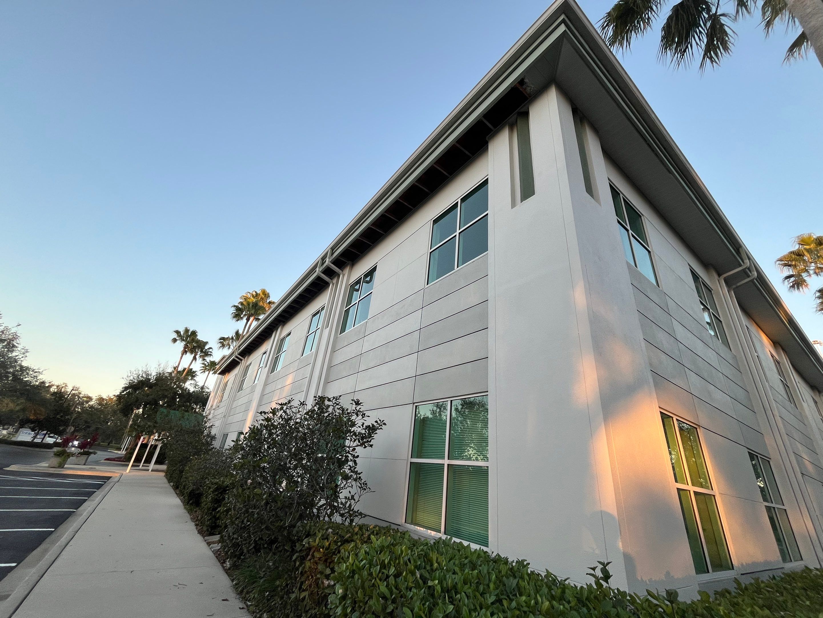 6-Inch White Seamless Gutters in Sarasota FL by Gutter Professors