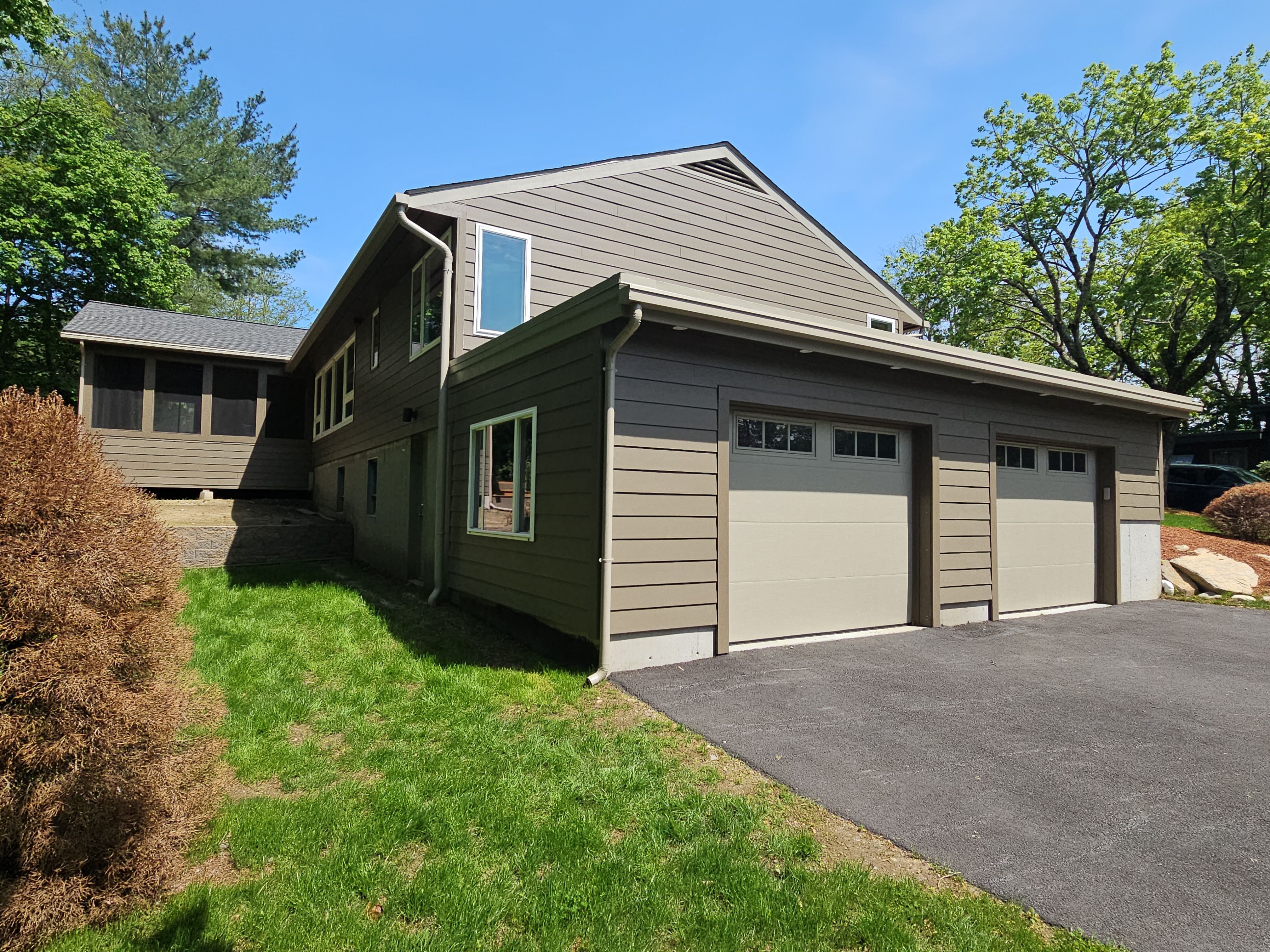 Seamless Box Style Gutter in Worcester, MA by Gutter Pro Enterprises