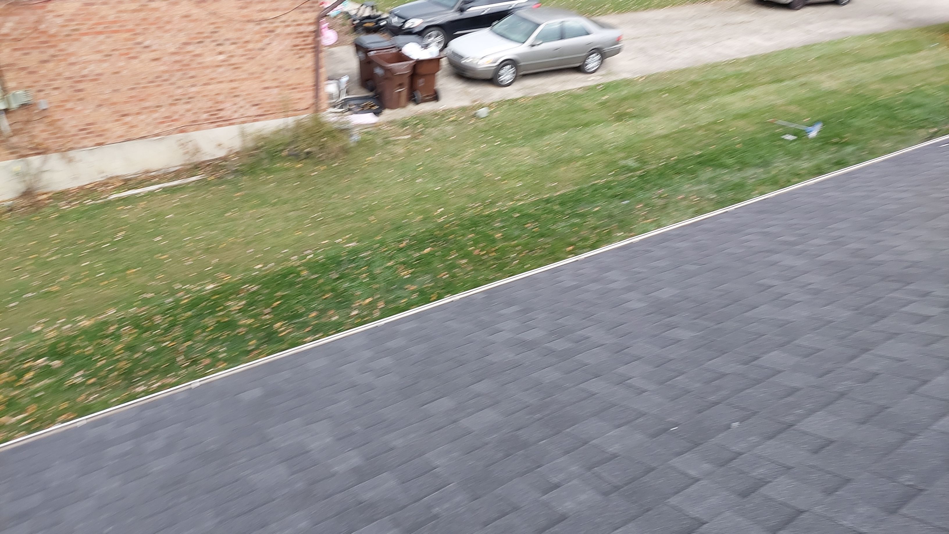 Liberty Township - Pristine Black by Tamlin Roofing