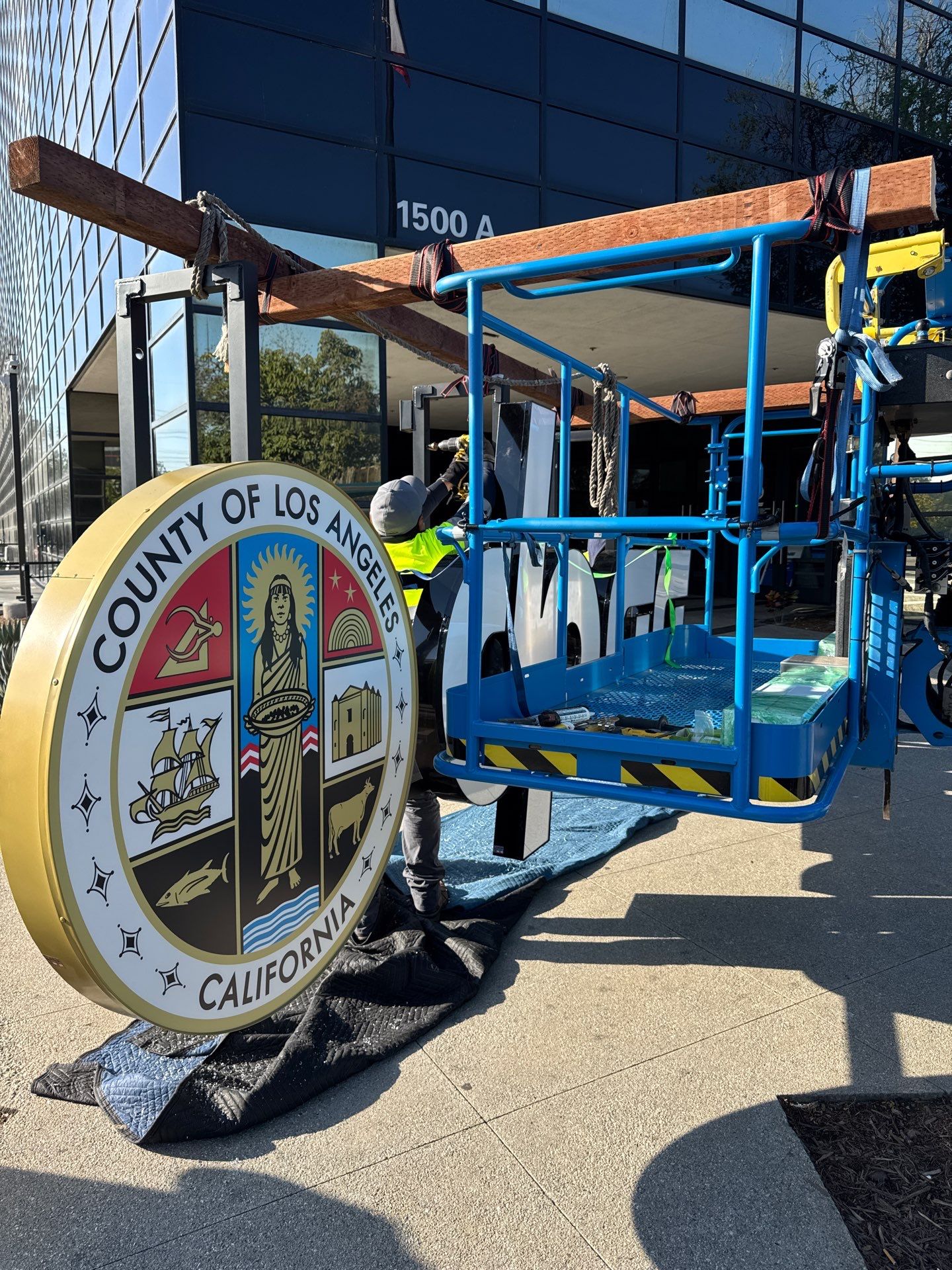 Project in Long Beach by Golden State Signs