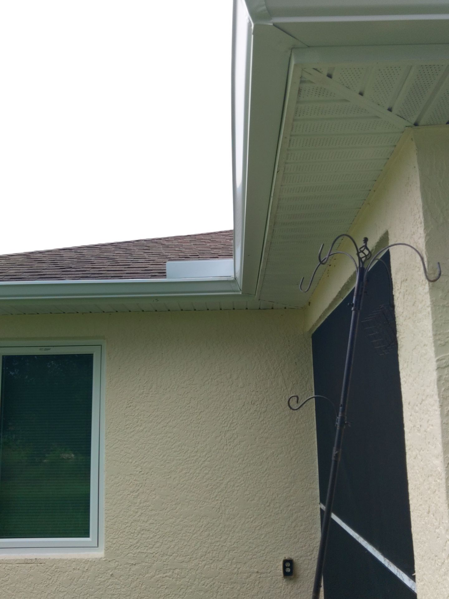 Seamless gutters in Lehigh Acres, FL provide a strong and efficient solution for managing heavy Florida rainfall by Gutter Professors