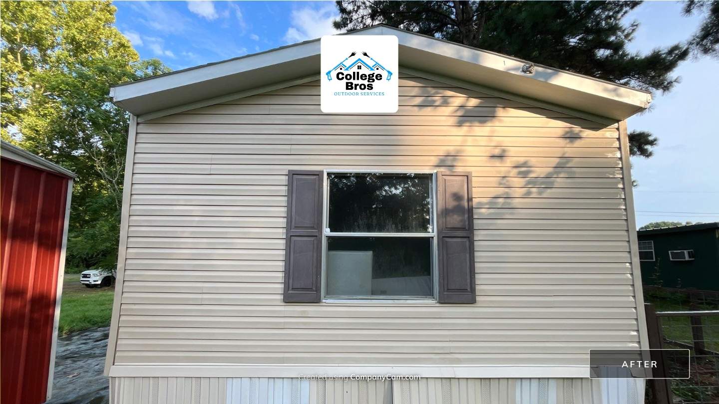 Mobile Home Cleaning Monroe  by College Bros Outdoor services