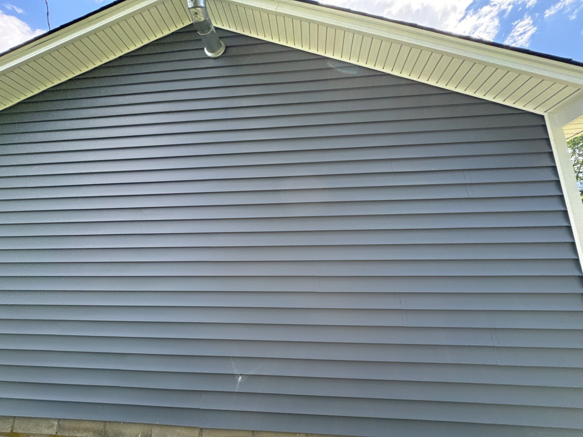 Project in New Whiteland by Moss Roofing