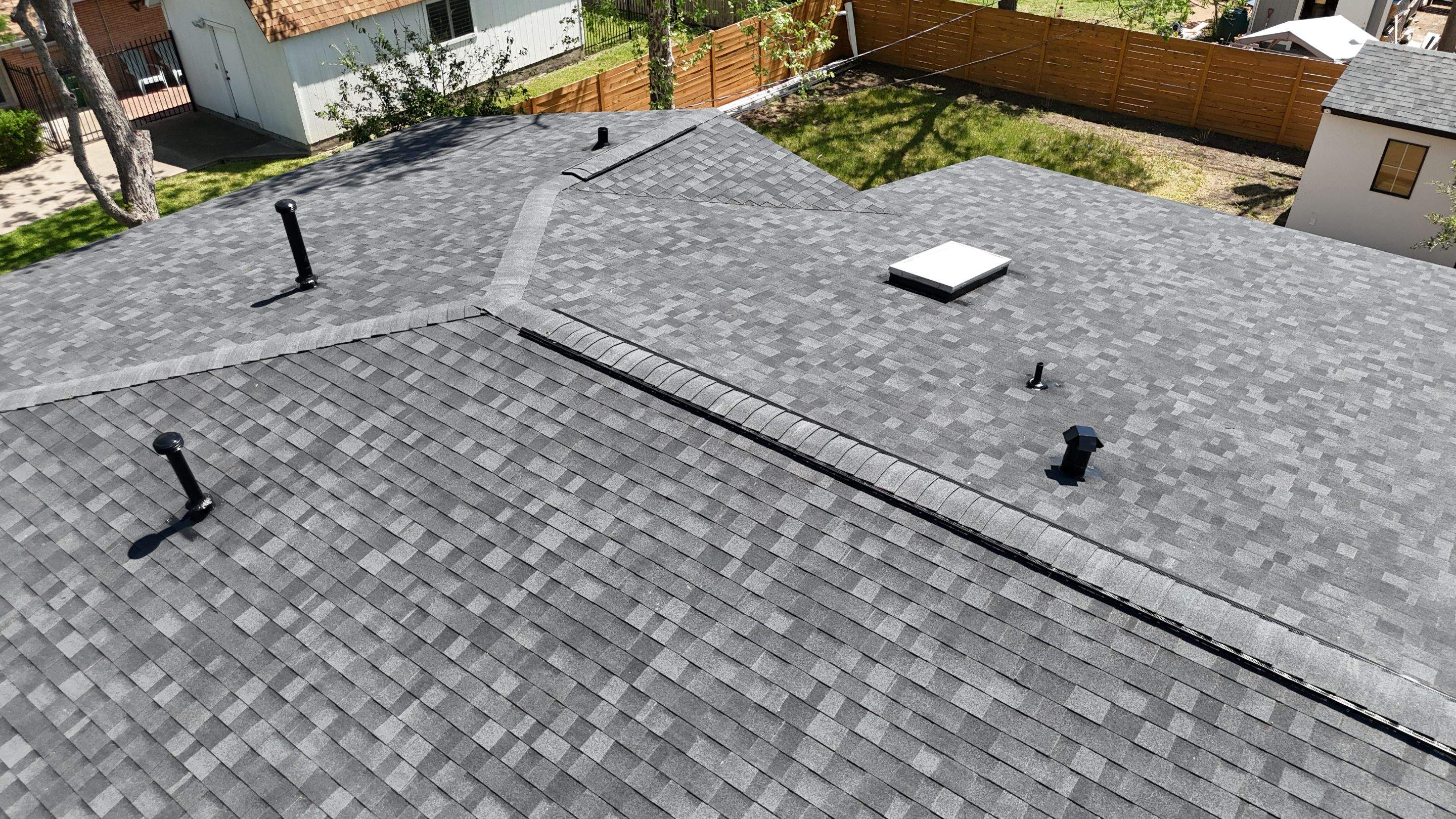 Onyx Black - Owens Corning TruDefinition Duration  by RoofsOnly.com