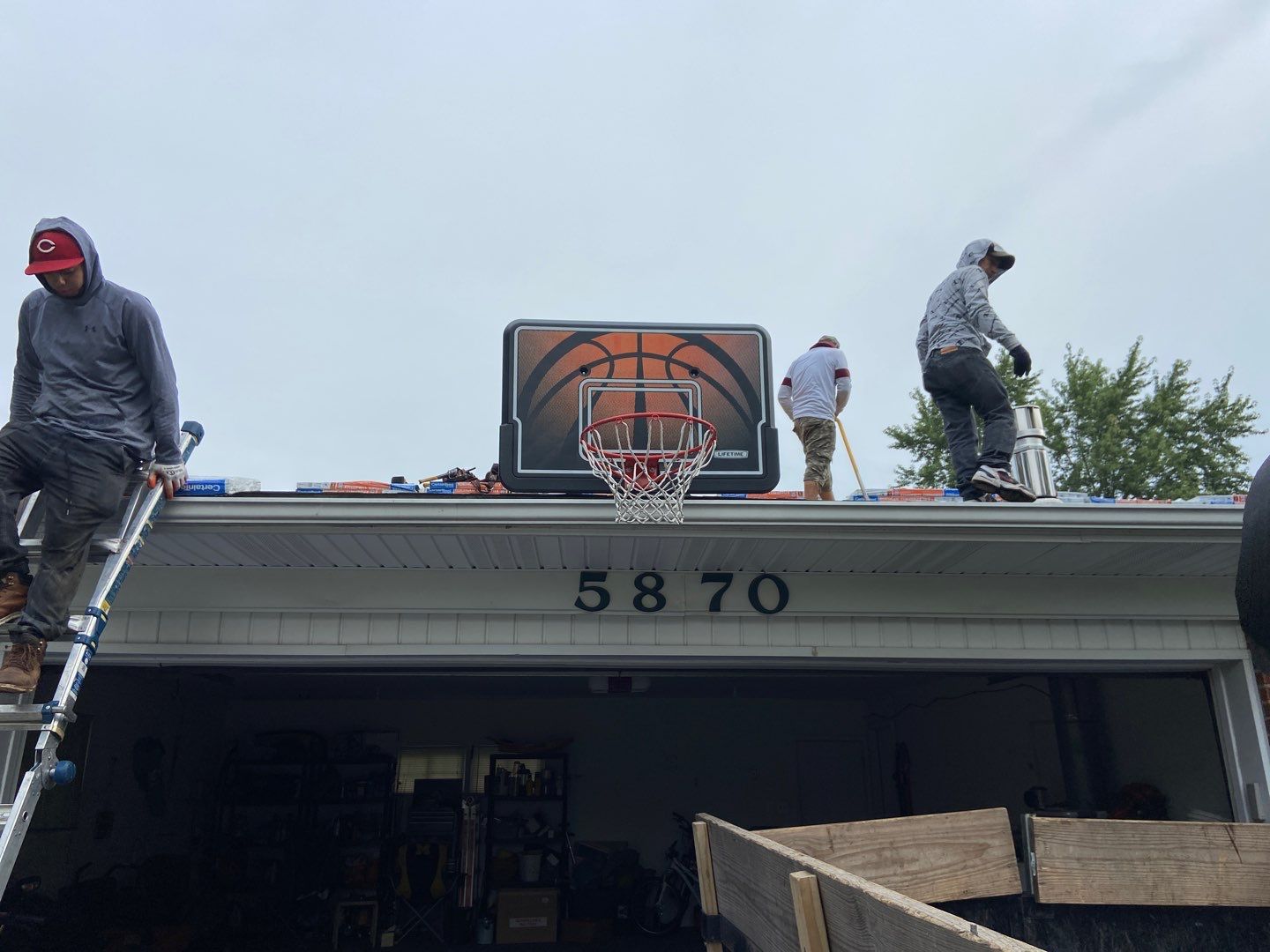 Roof Replacement using CertainTeed Landmark by 180 Contractors