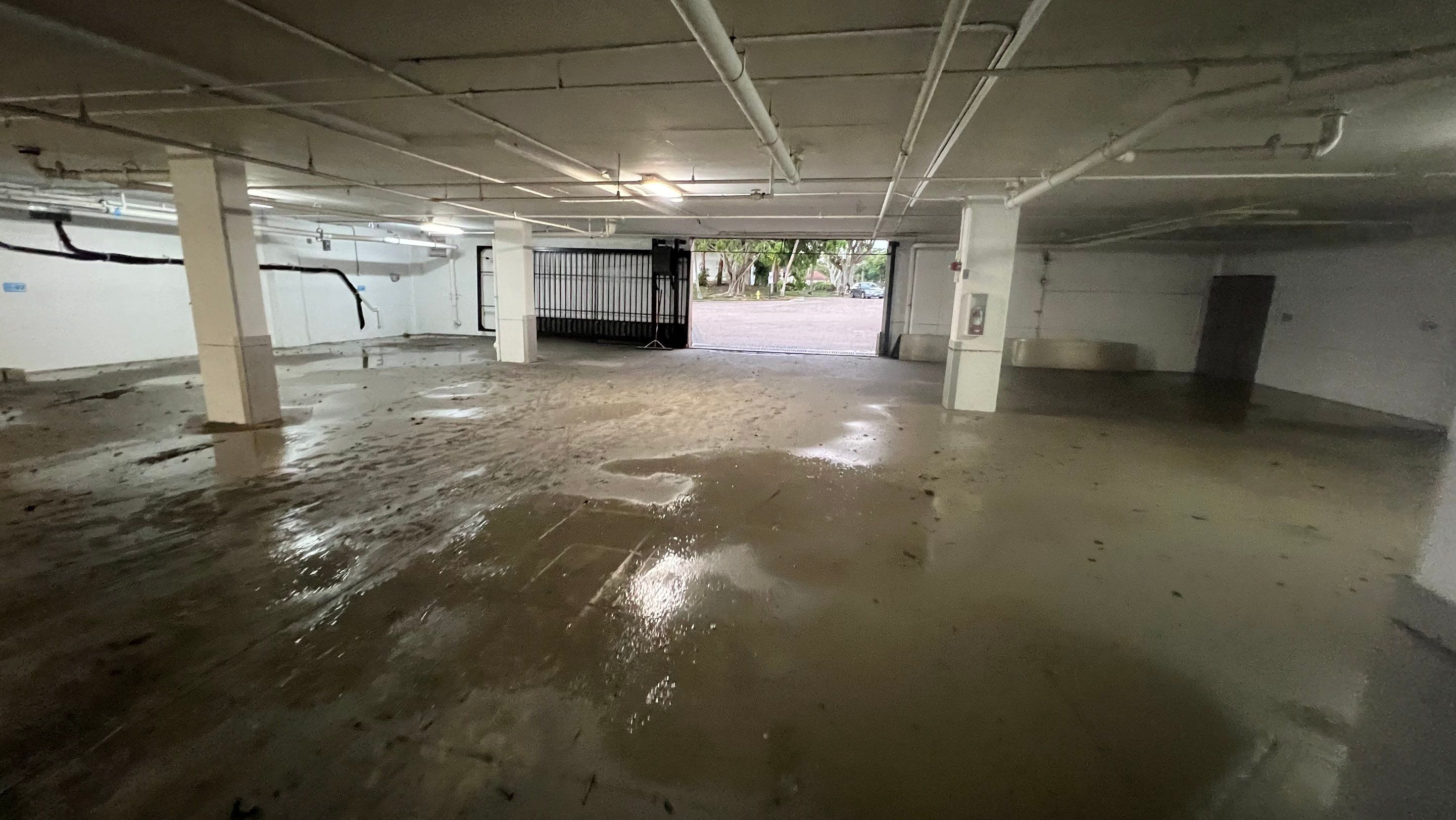 Condo Parking Garage Cleanup and Stormwater System Maintenance by APS Power & Water