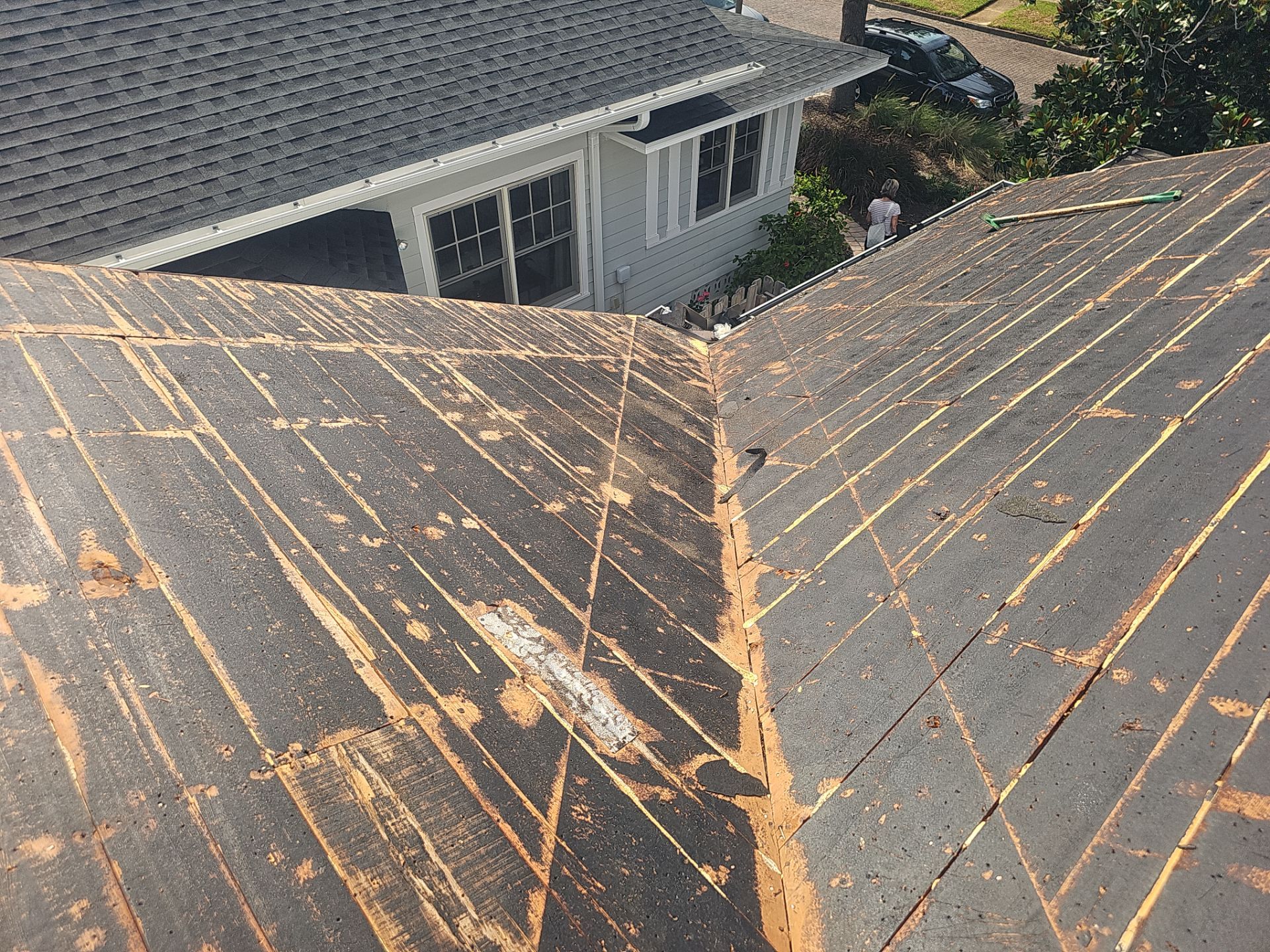 Project in St. Petersburg 33704 by Mitchell Roofing Company LLC 