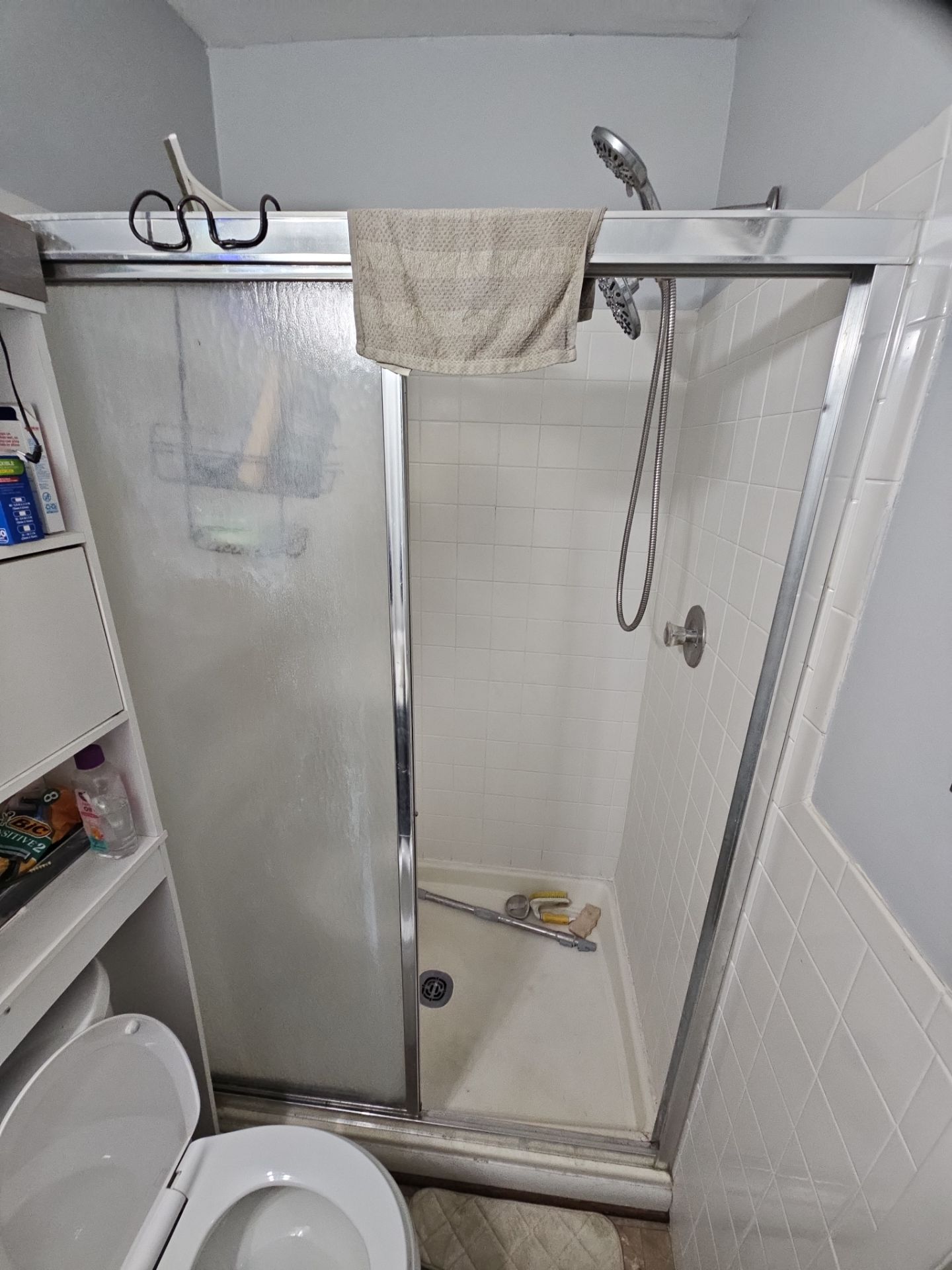 2 x shower replacement by Window Depot of Annapolis