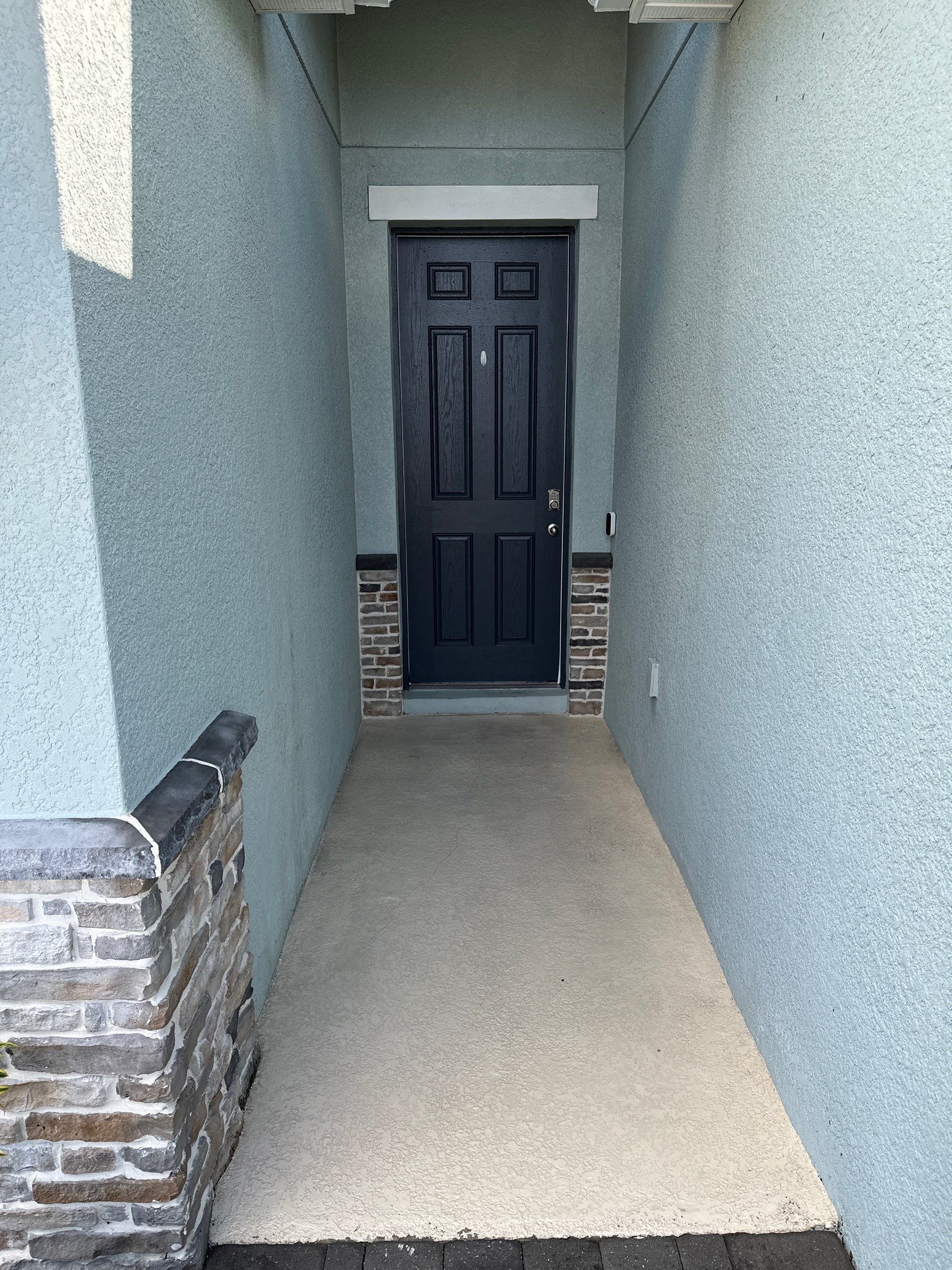 House Wash & Paver Driveway Cleaning in Trevesta Community, Palmetto, FL | Sunshine AquaWash by Sunshine AquaWash