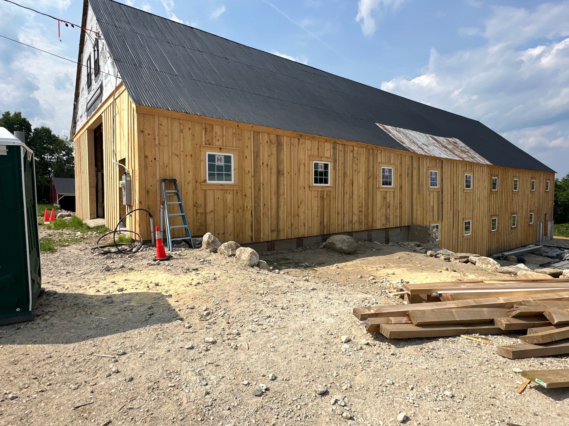 B's Roofing & Construction LLC featured photo.